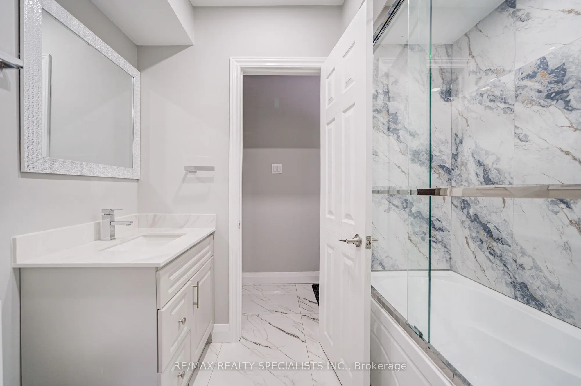 32 Drum Oak Crescent