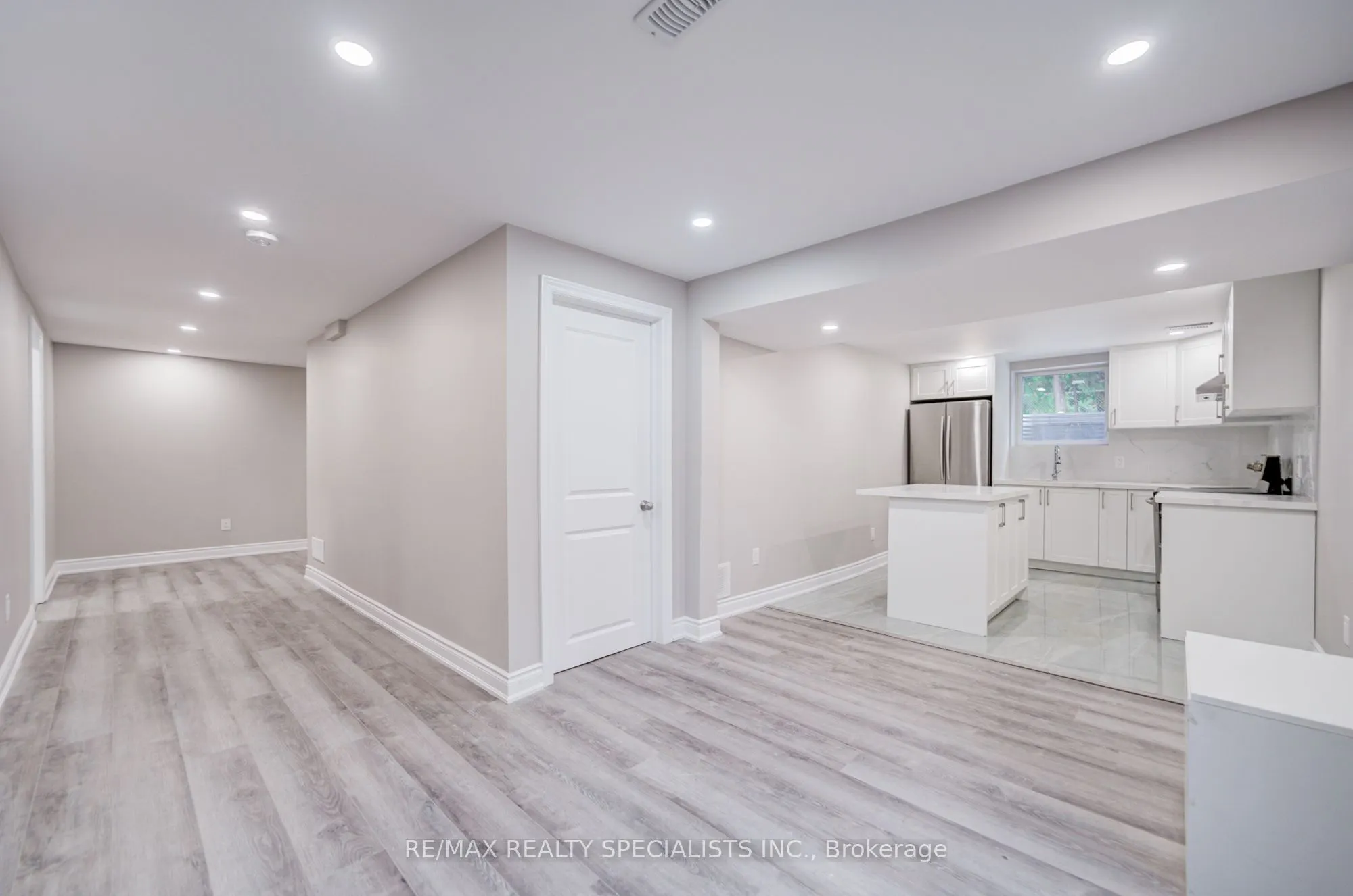 32 Drum Oak Crescent