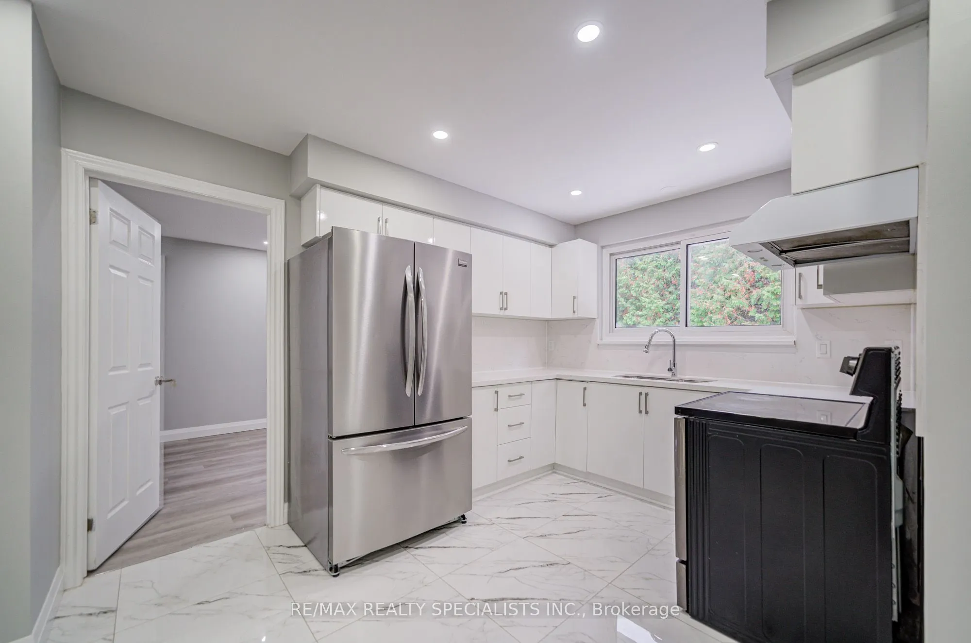 32 Drum Oak Crescent