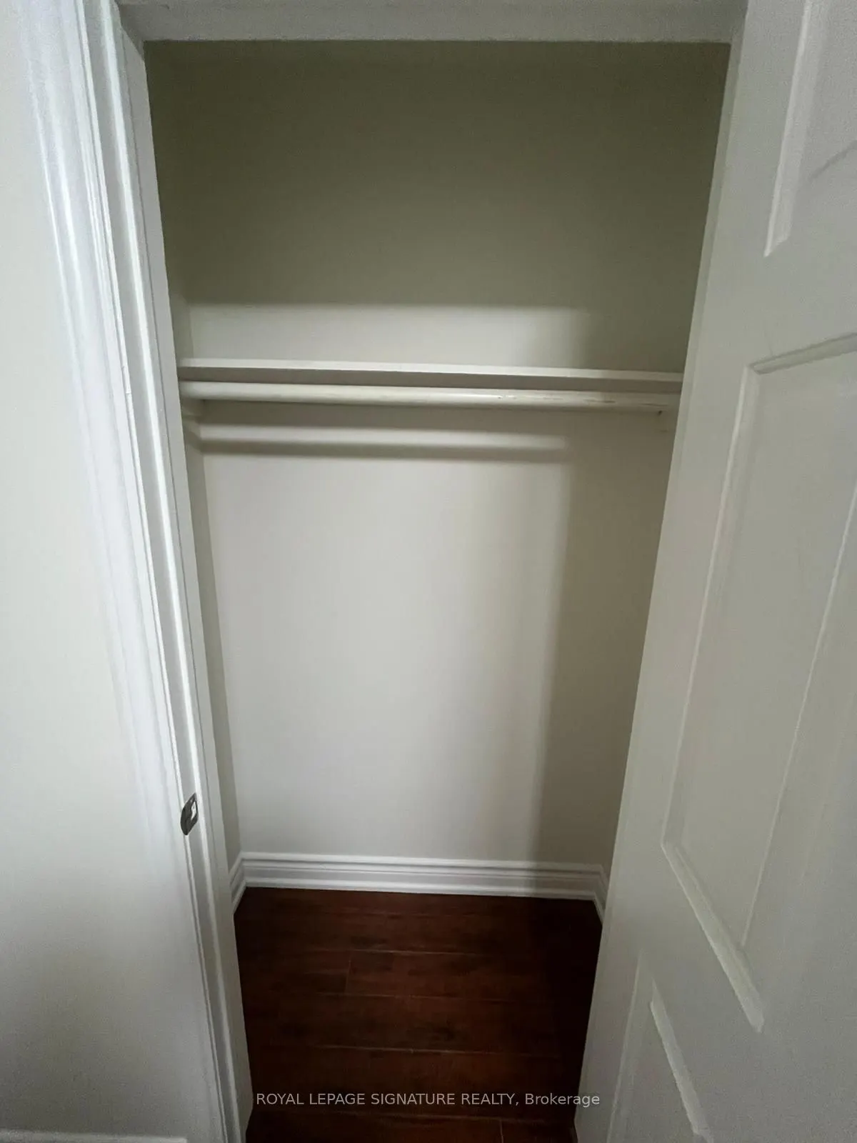 327 Evergreen Crescent, #Main