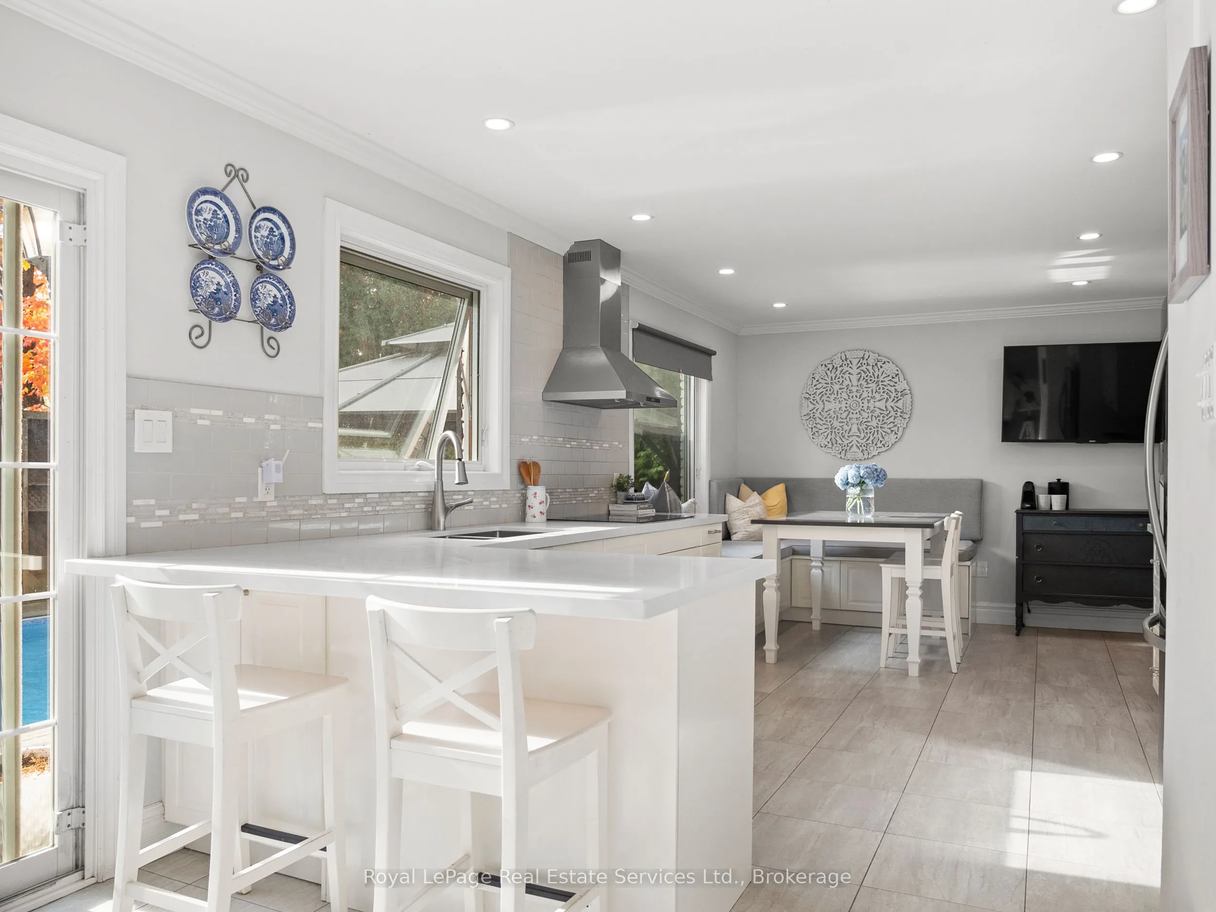 2480 Waterford Street