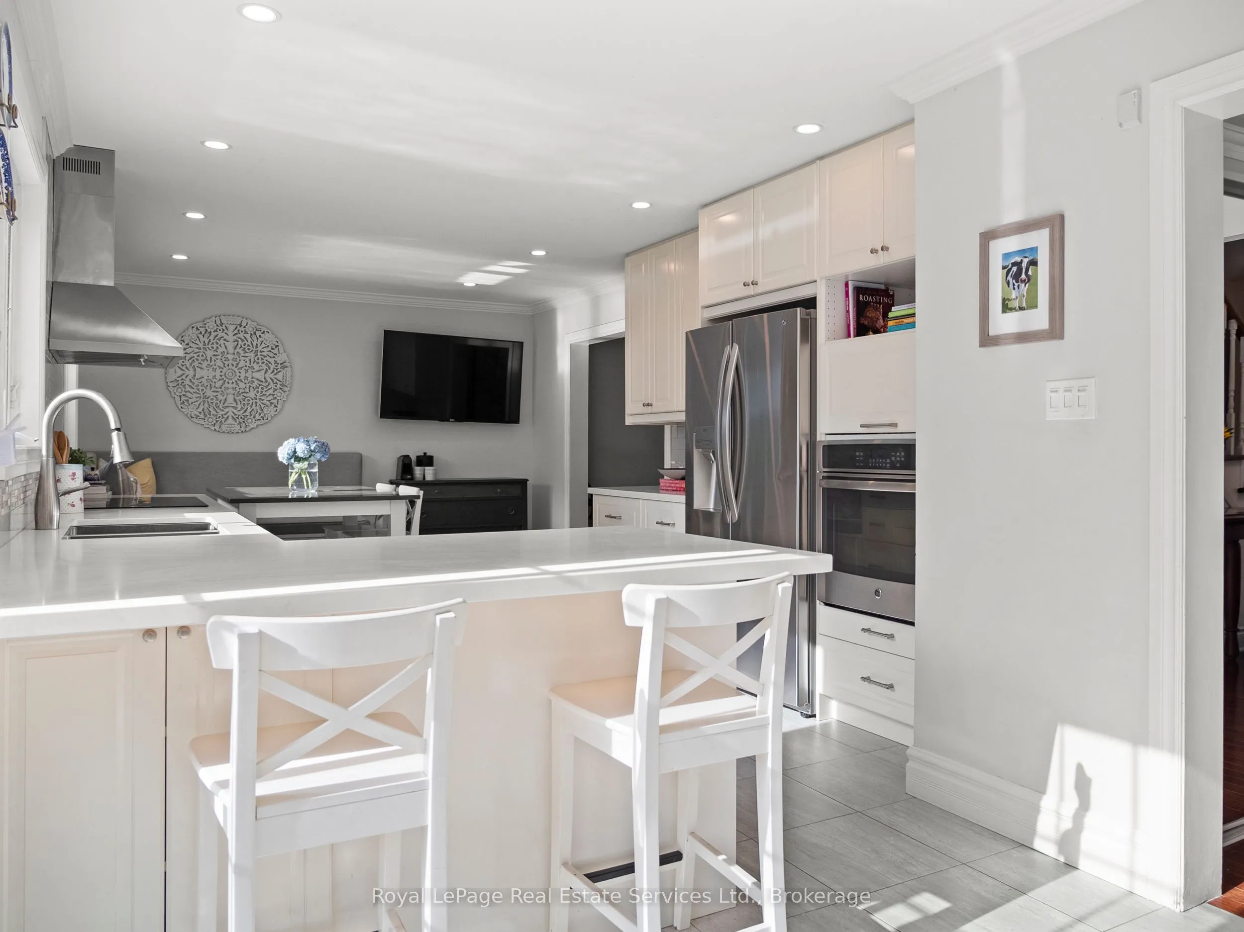 2480 Waterford Street