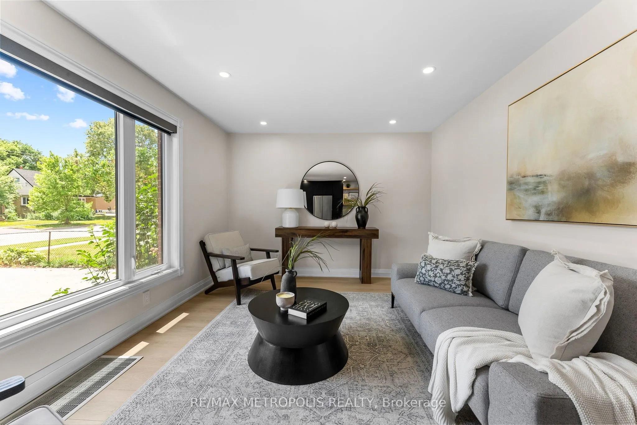 96 Allenby Avenue, #Main