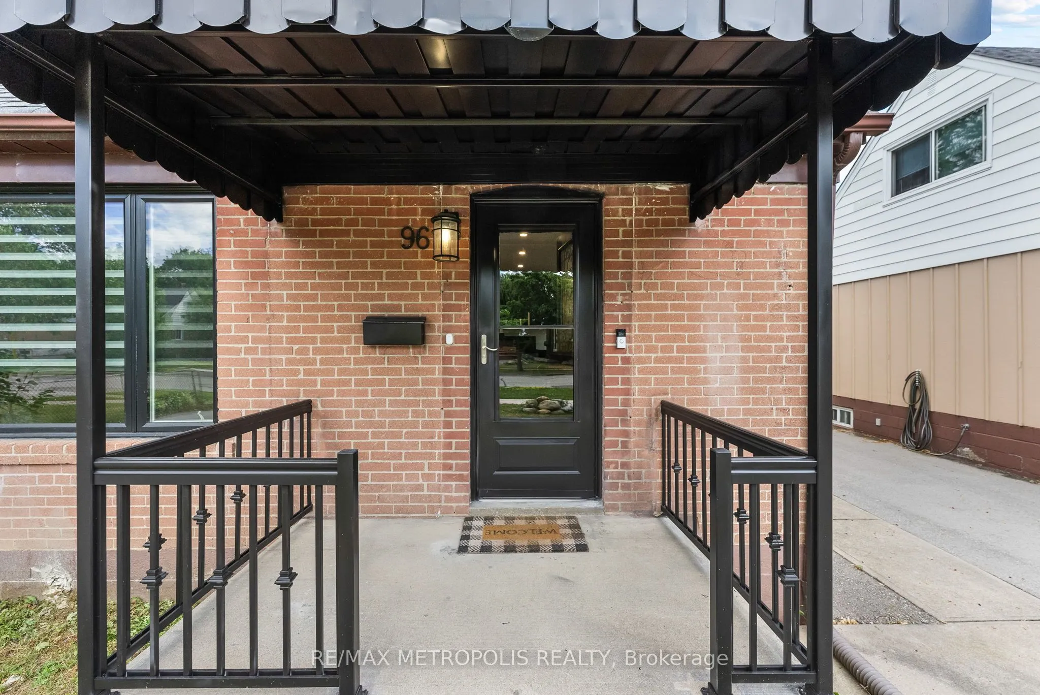 96 Allenby Avenue, #Main