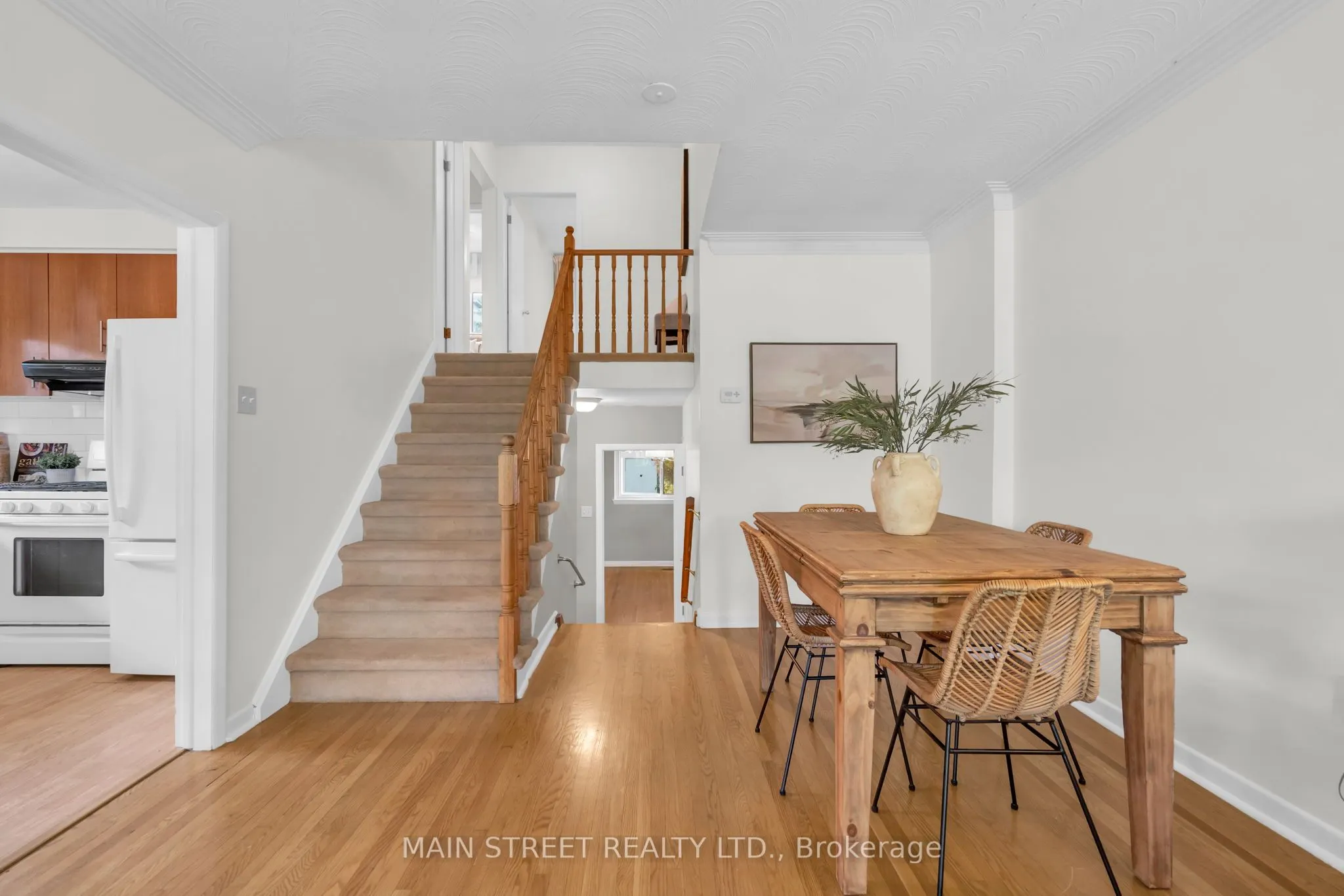 47 Graystone Gardens