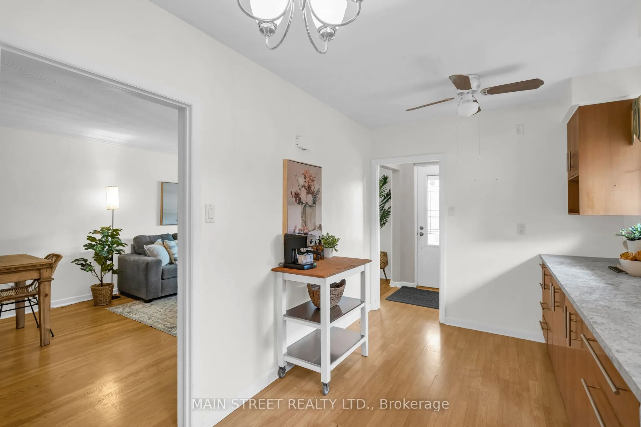 47 Graystone Gardens