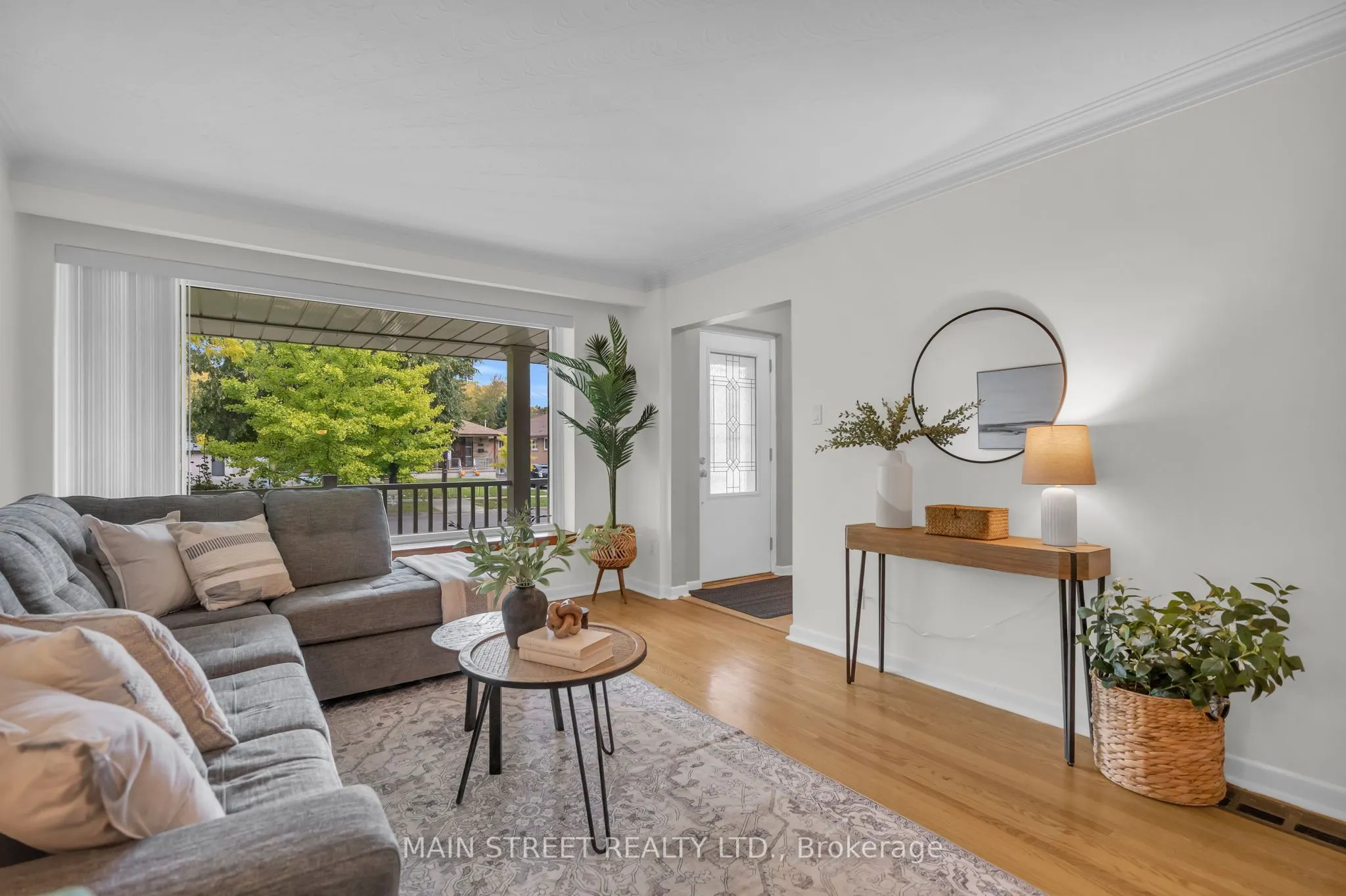 47 Graystone Gardens