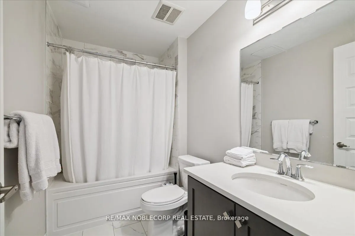 50 Kaitting Trail, #516