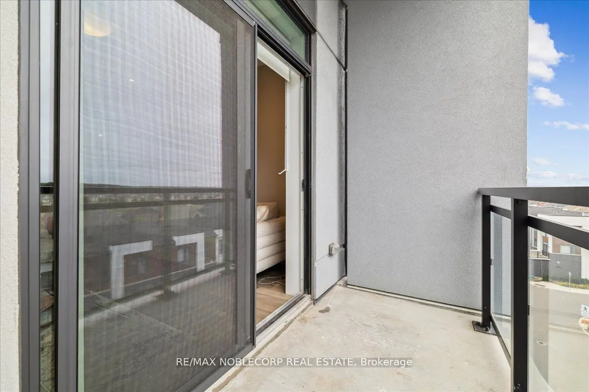 50 Kaitting Trail, #516