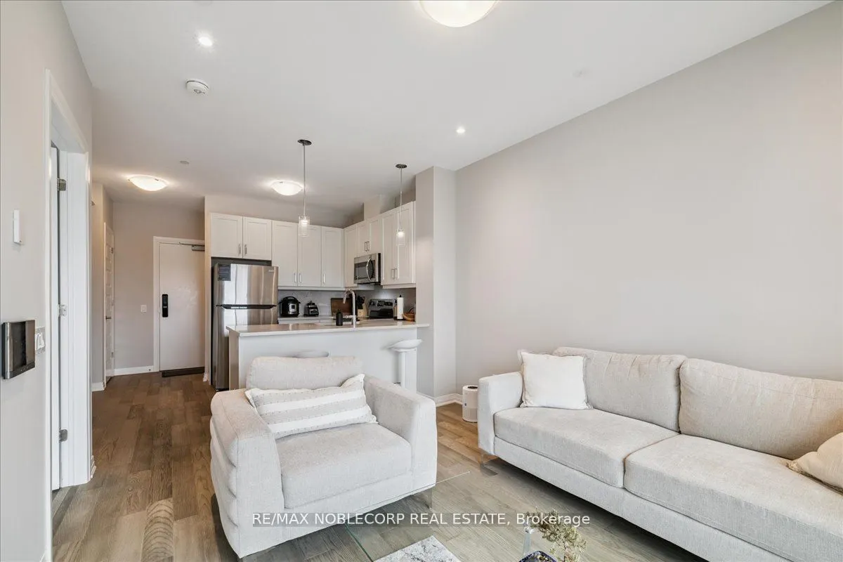 50 Kaitting Trail, #516