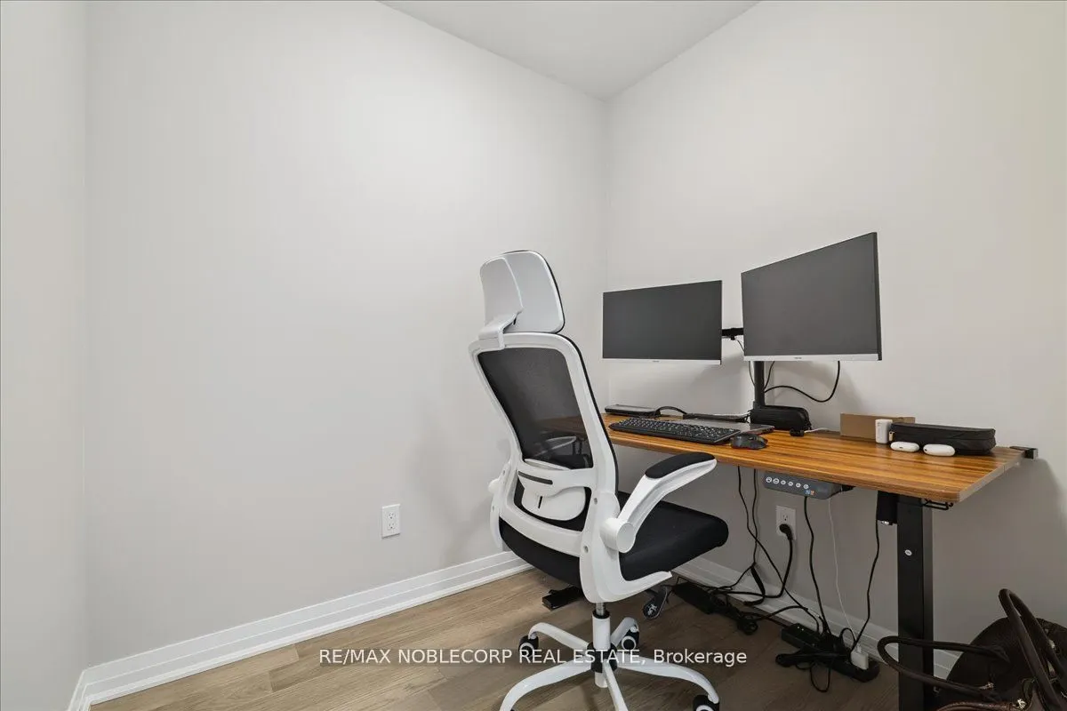 50 Kaitting Trail, #516