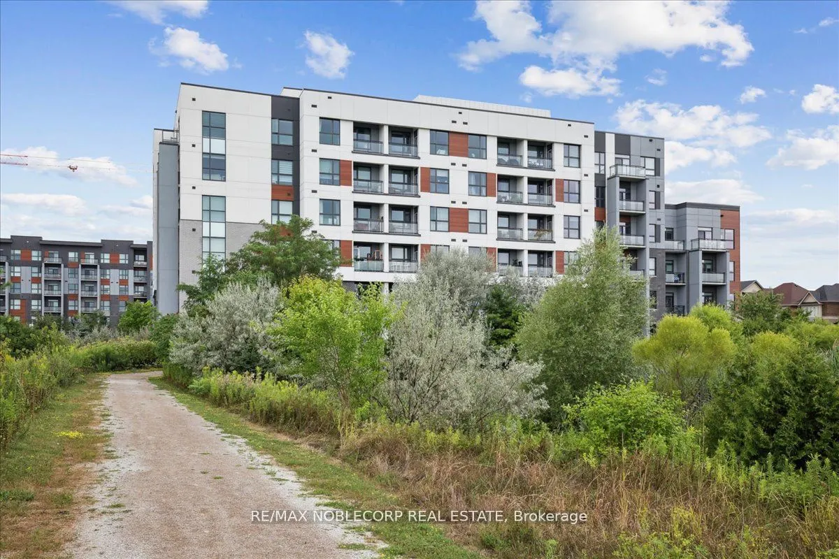 50 Kaitting Trail, #516