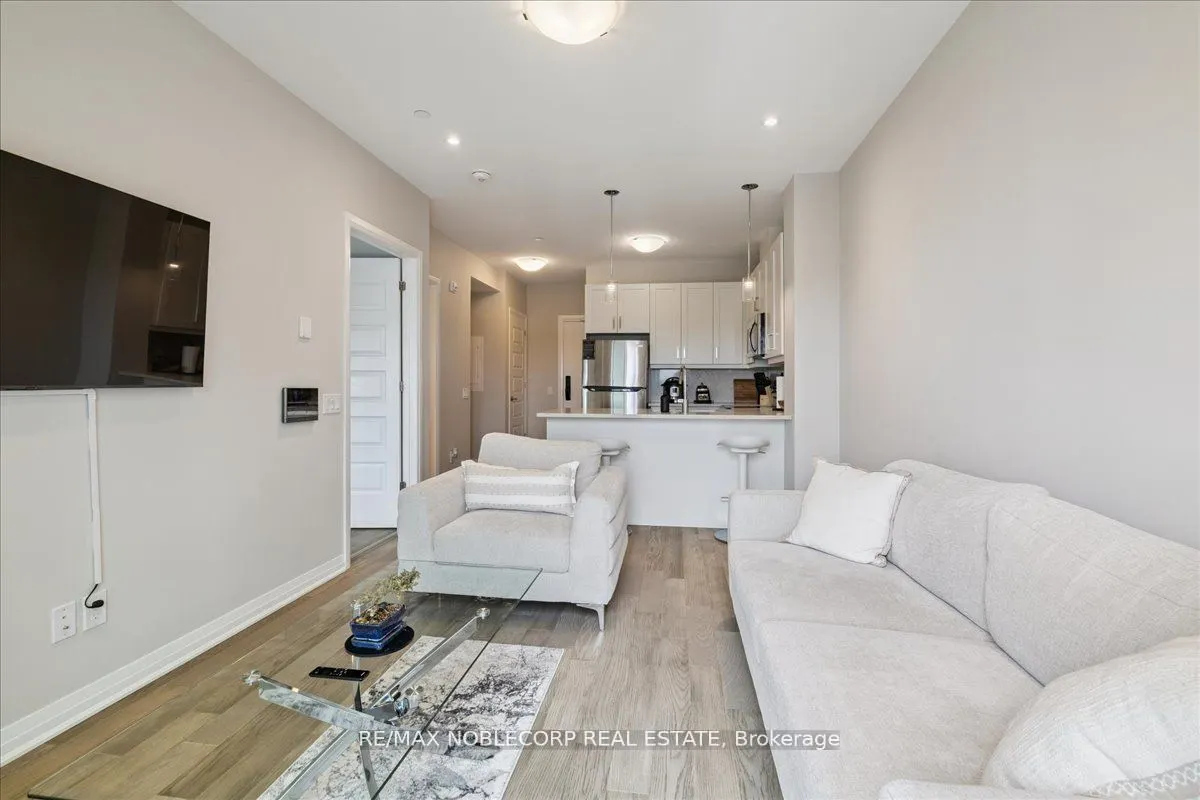 50 Kaitting Trail, #516