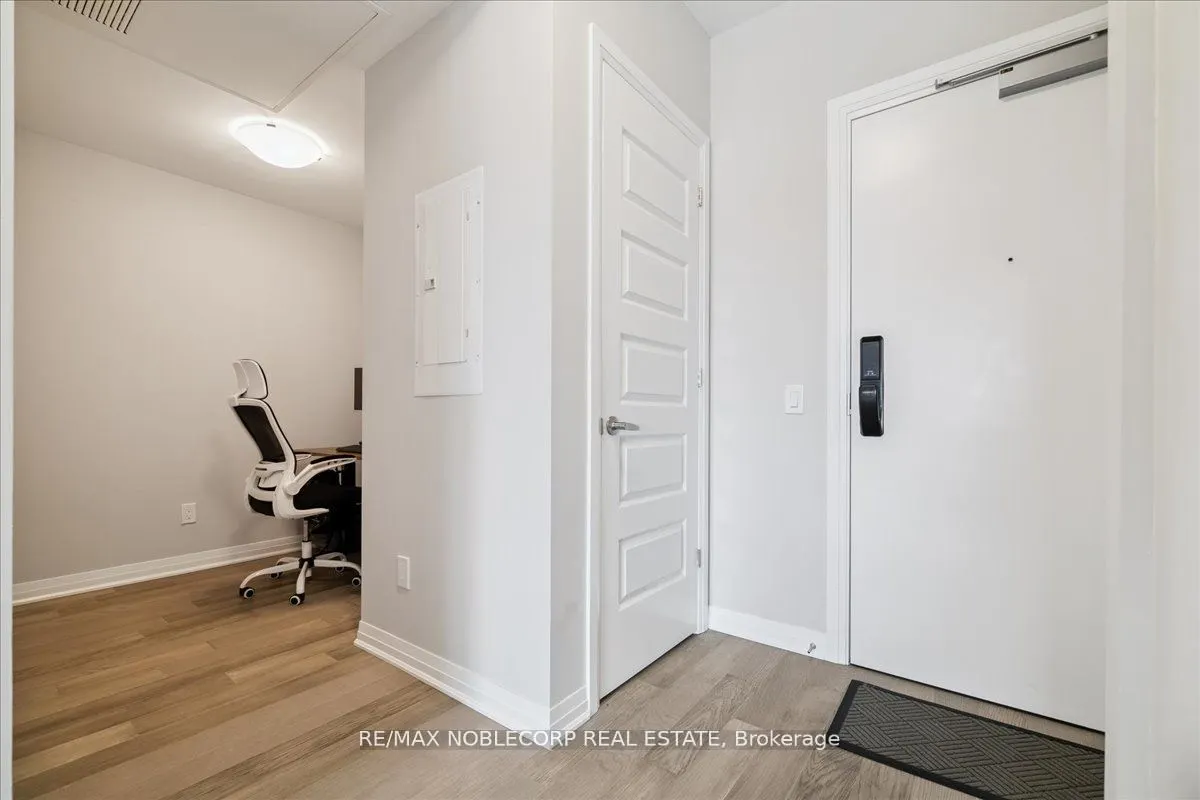 50 Kaitting Trail, #516