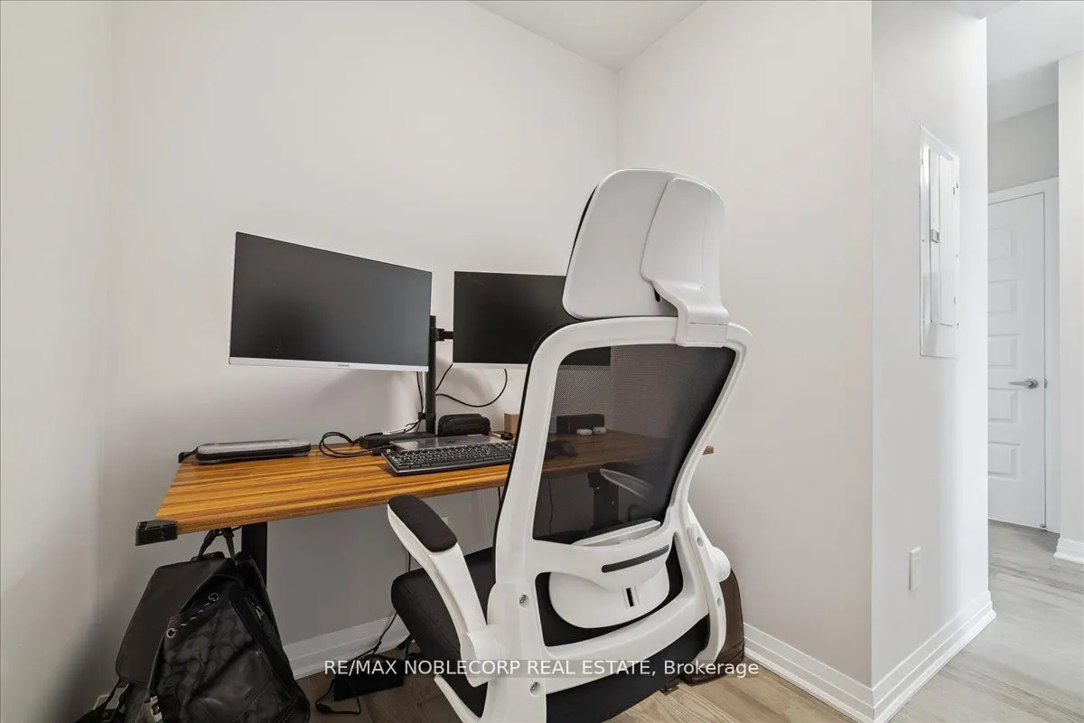 50 Kaitting Trail, #516