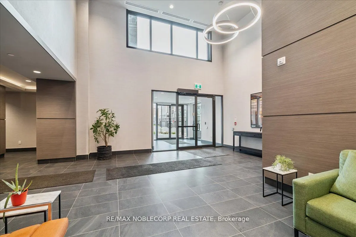 50 Kaitting Trail, #516