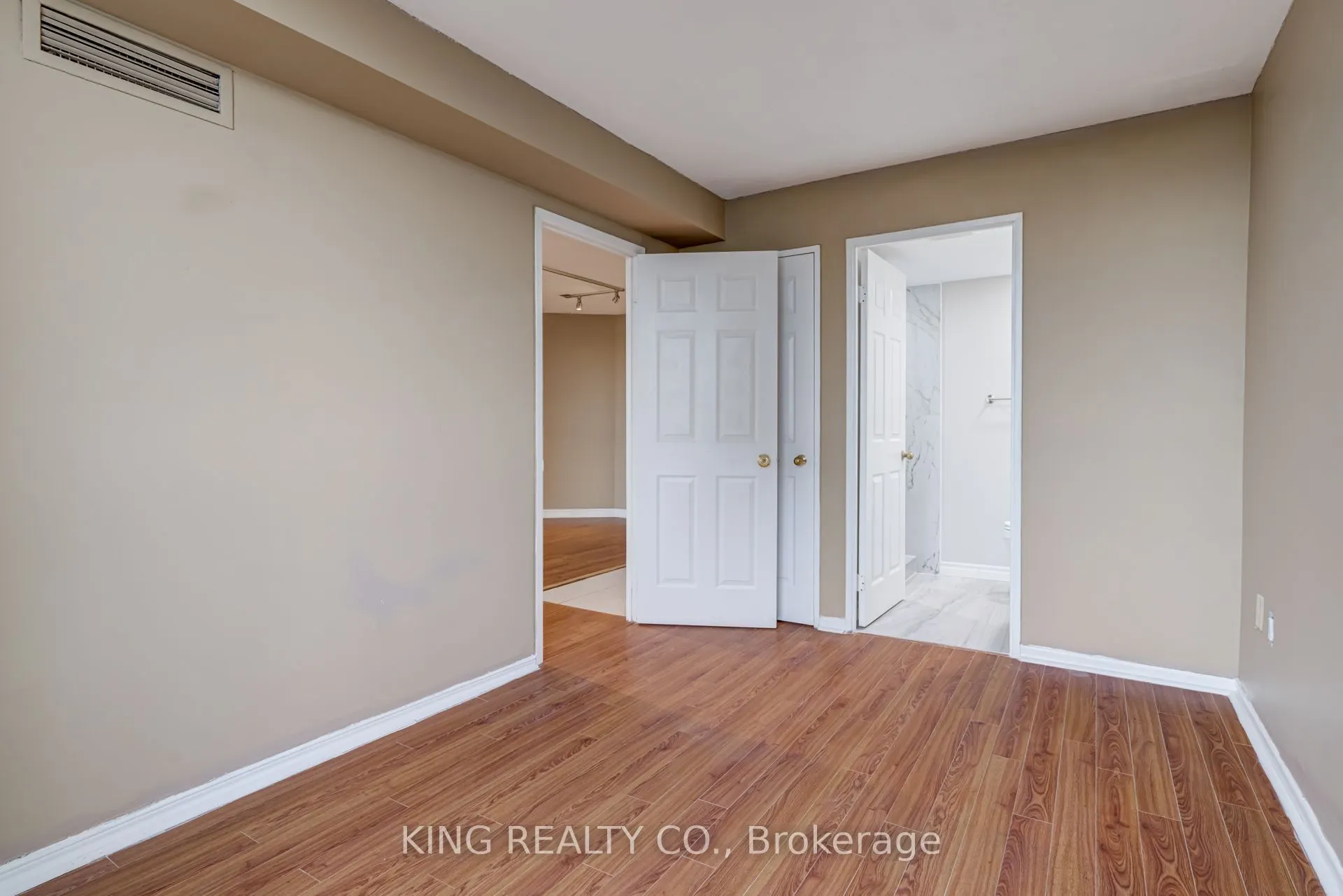 4470 Tucana Court, #808