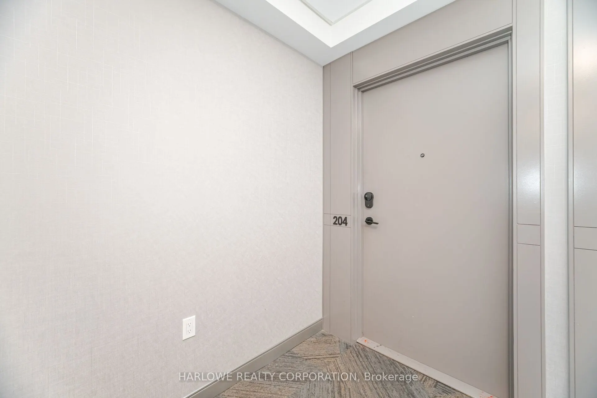 4655 Metcalfe Avenue, #204