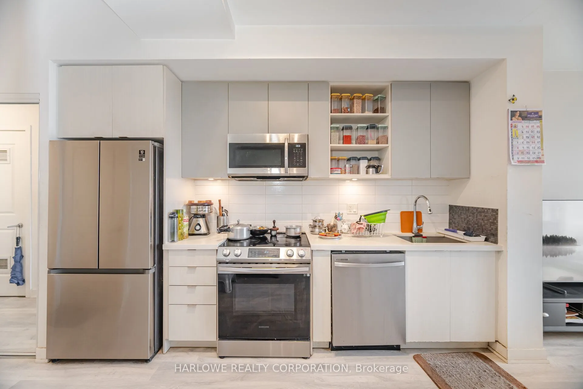 4655 Metcalfe Avenue, #204