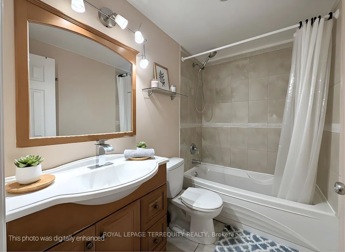 1704 Oberon Crescent