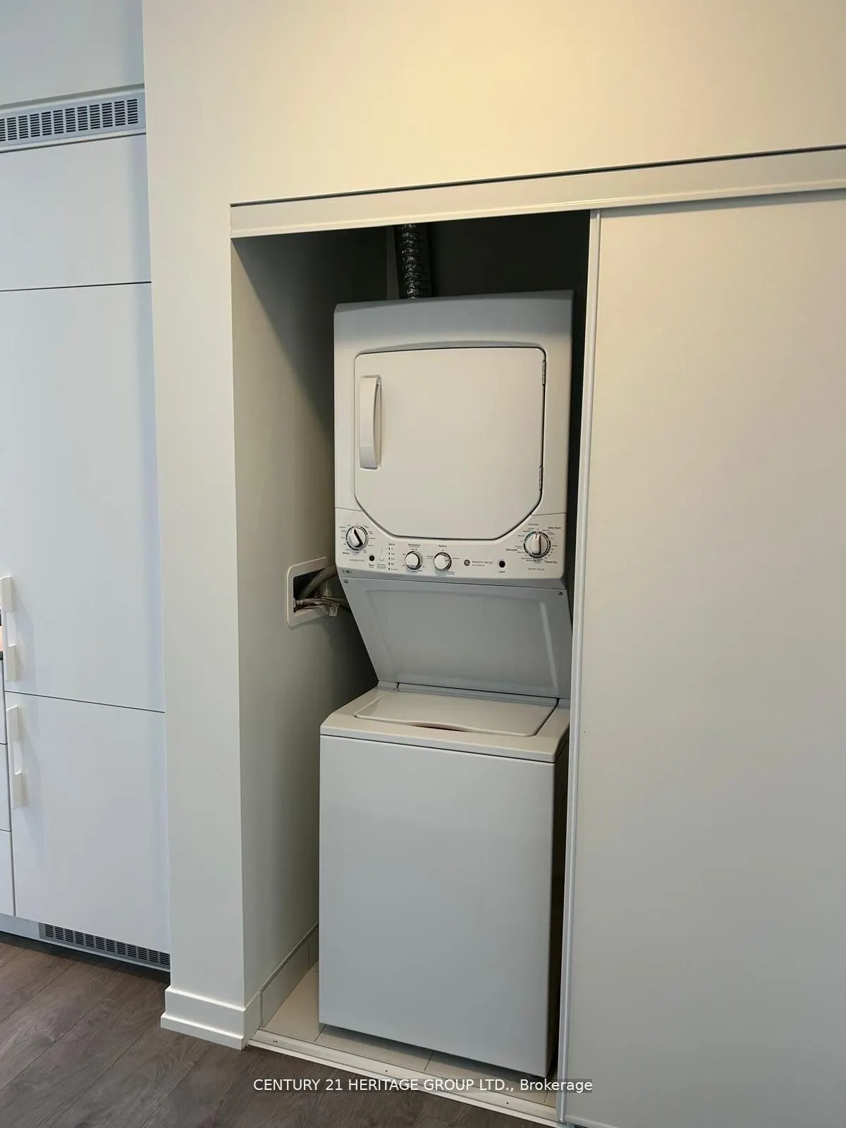 270 Dufferin Street, #402