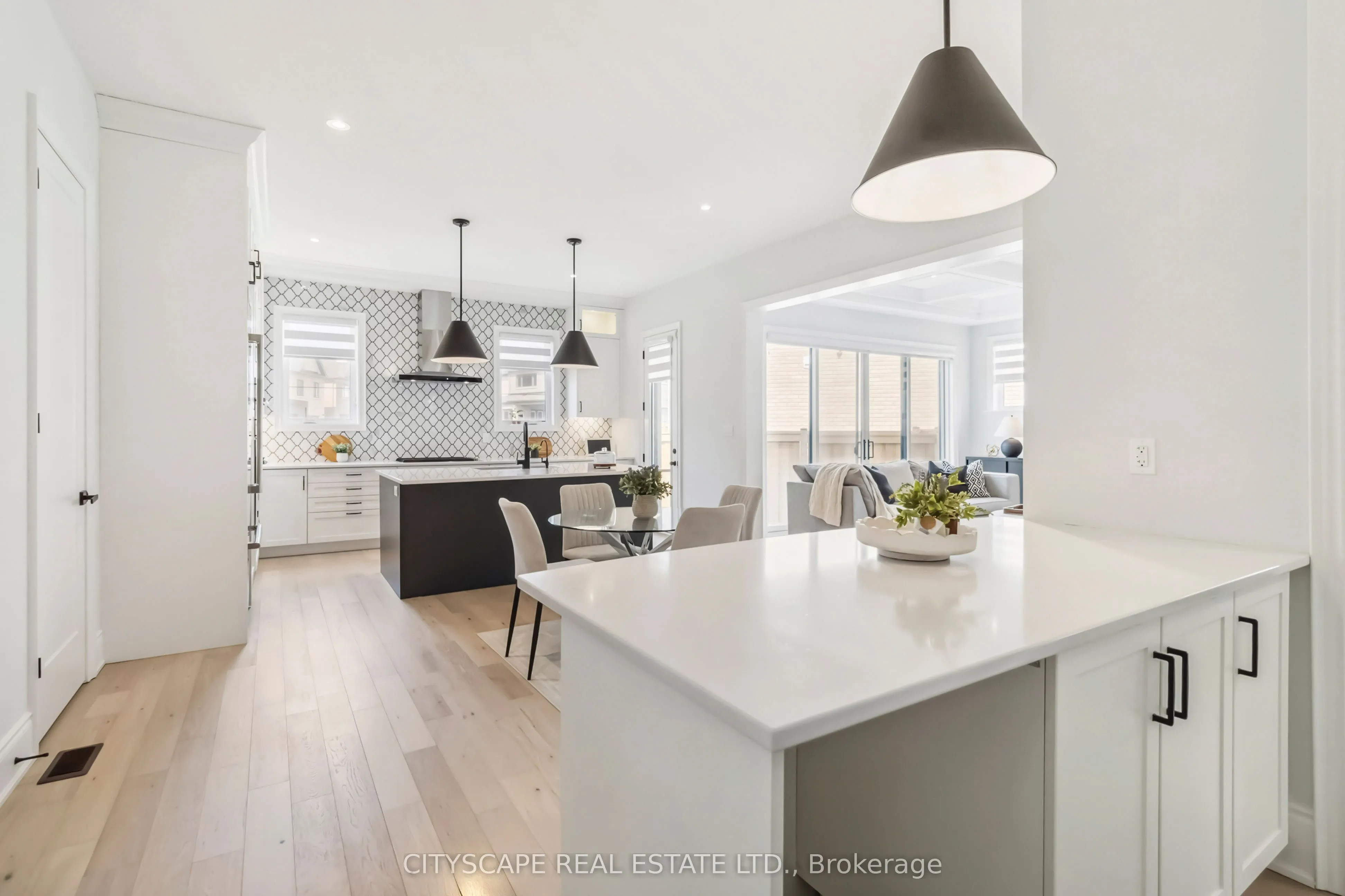 1268 Meadowside Path