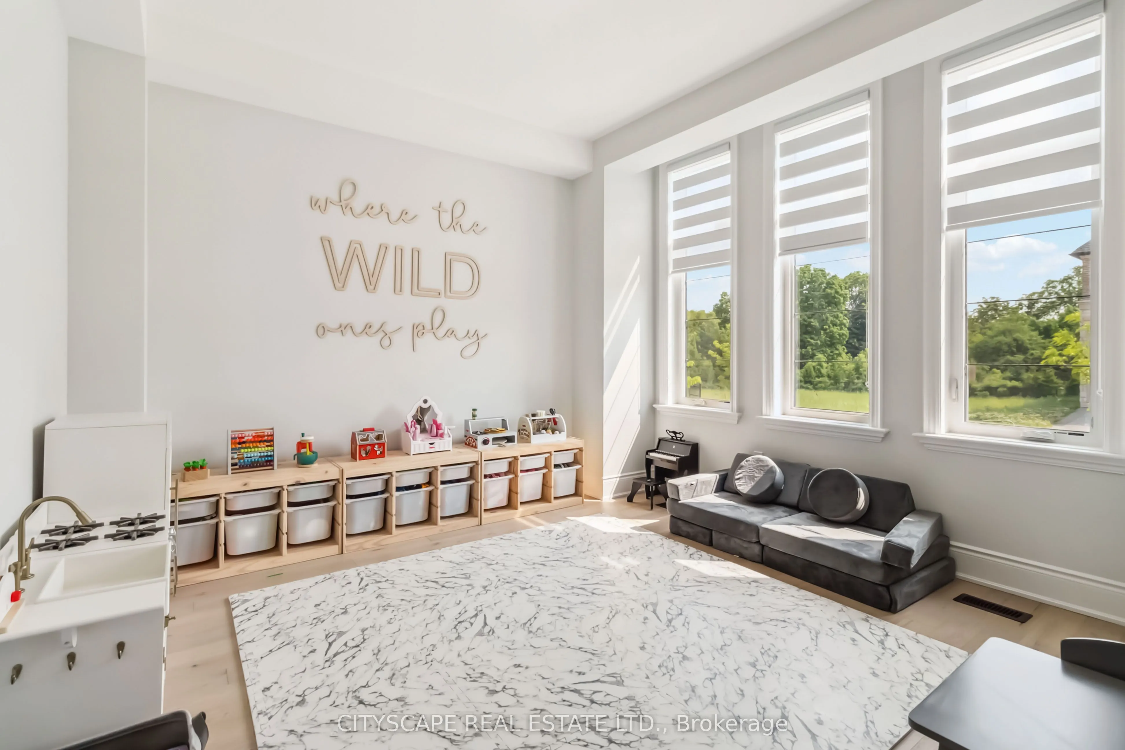 1268 Meadowside Path