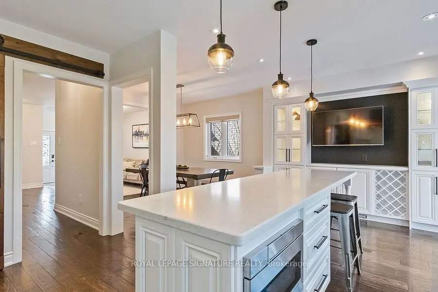 2129 Glenfield Road, #Main