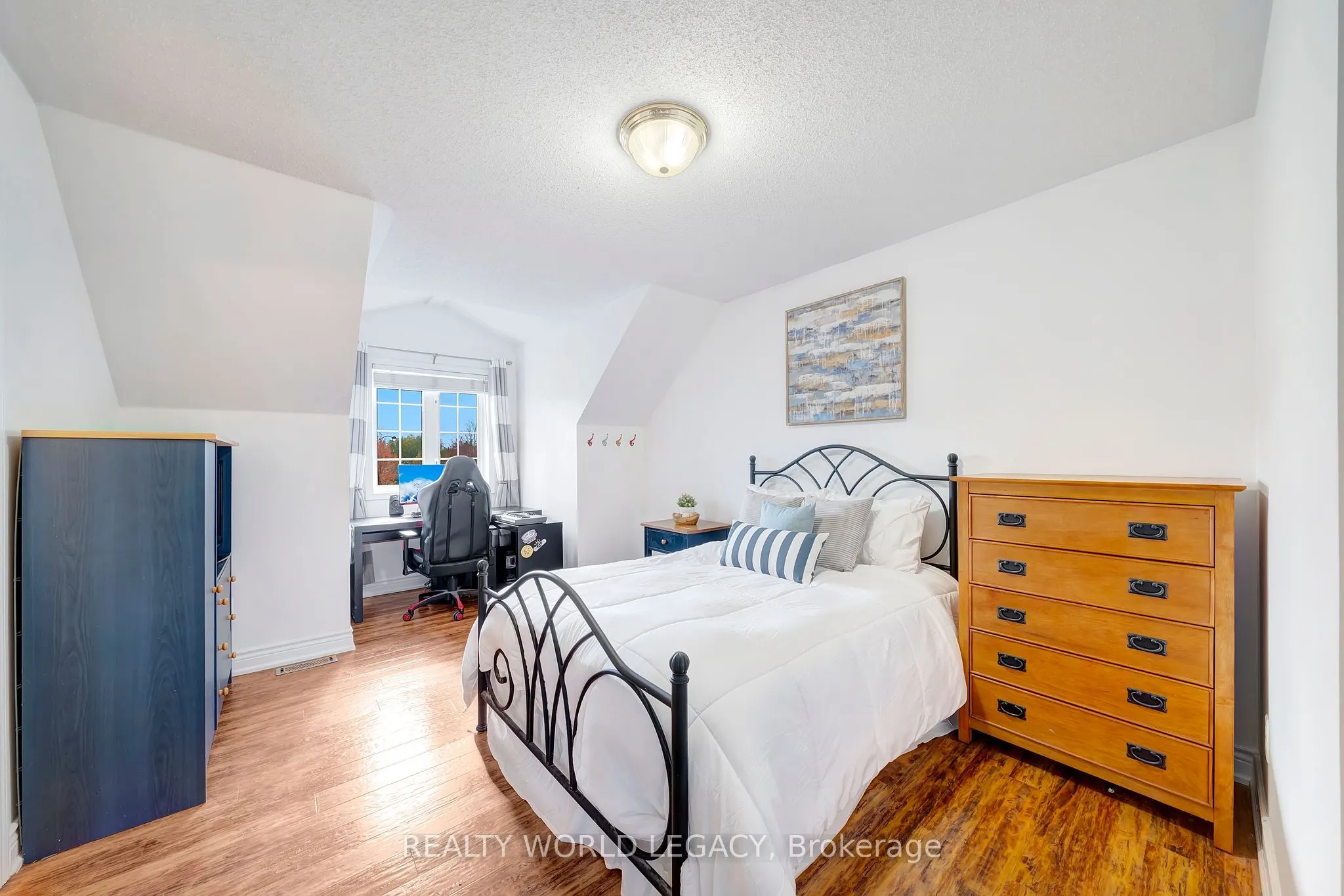 860 Somerville Terrace