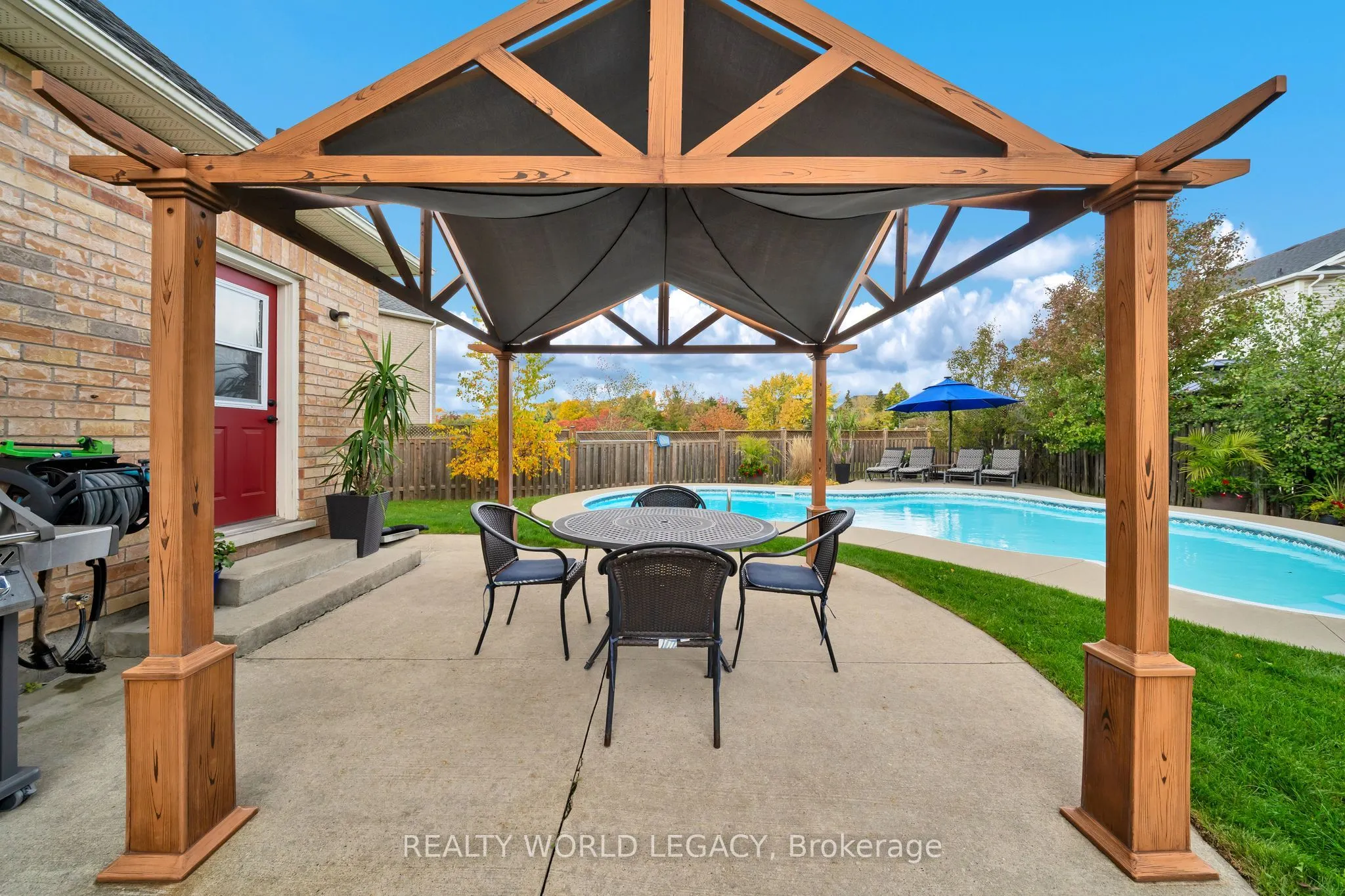 860 Somerville Terrace