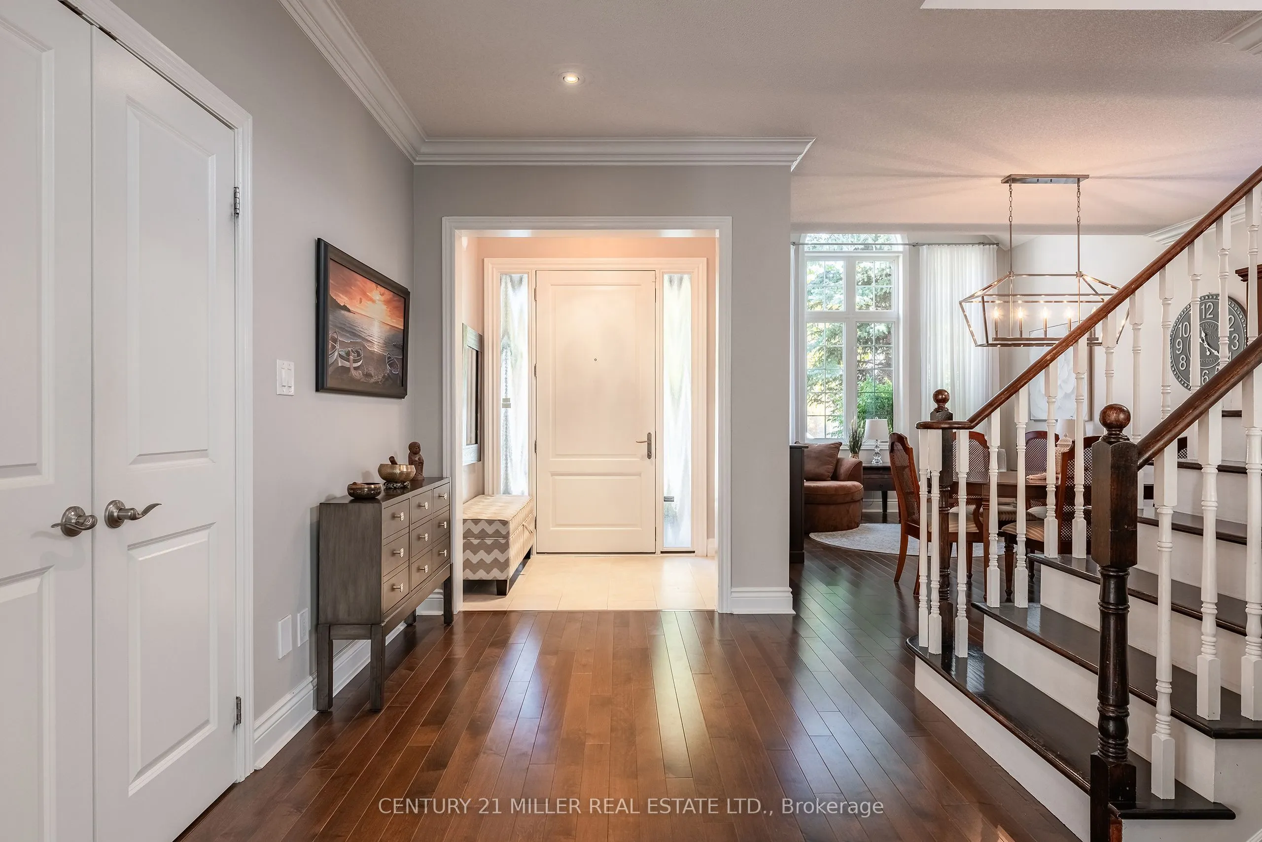 2124 Blackforest Crescent