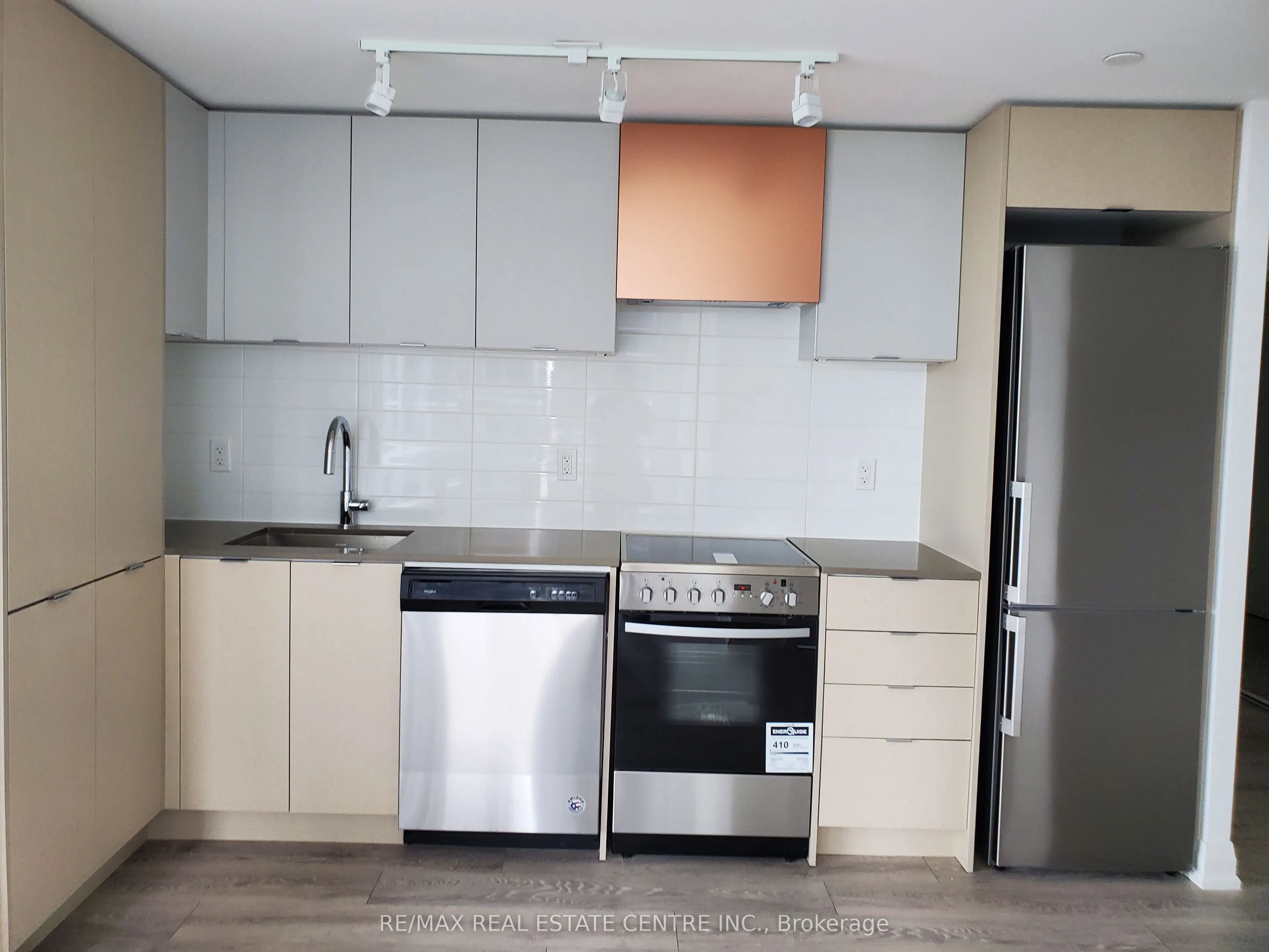 30 Gibbs Road, #1705