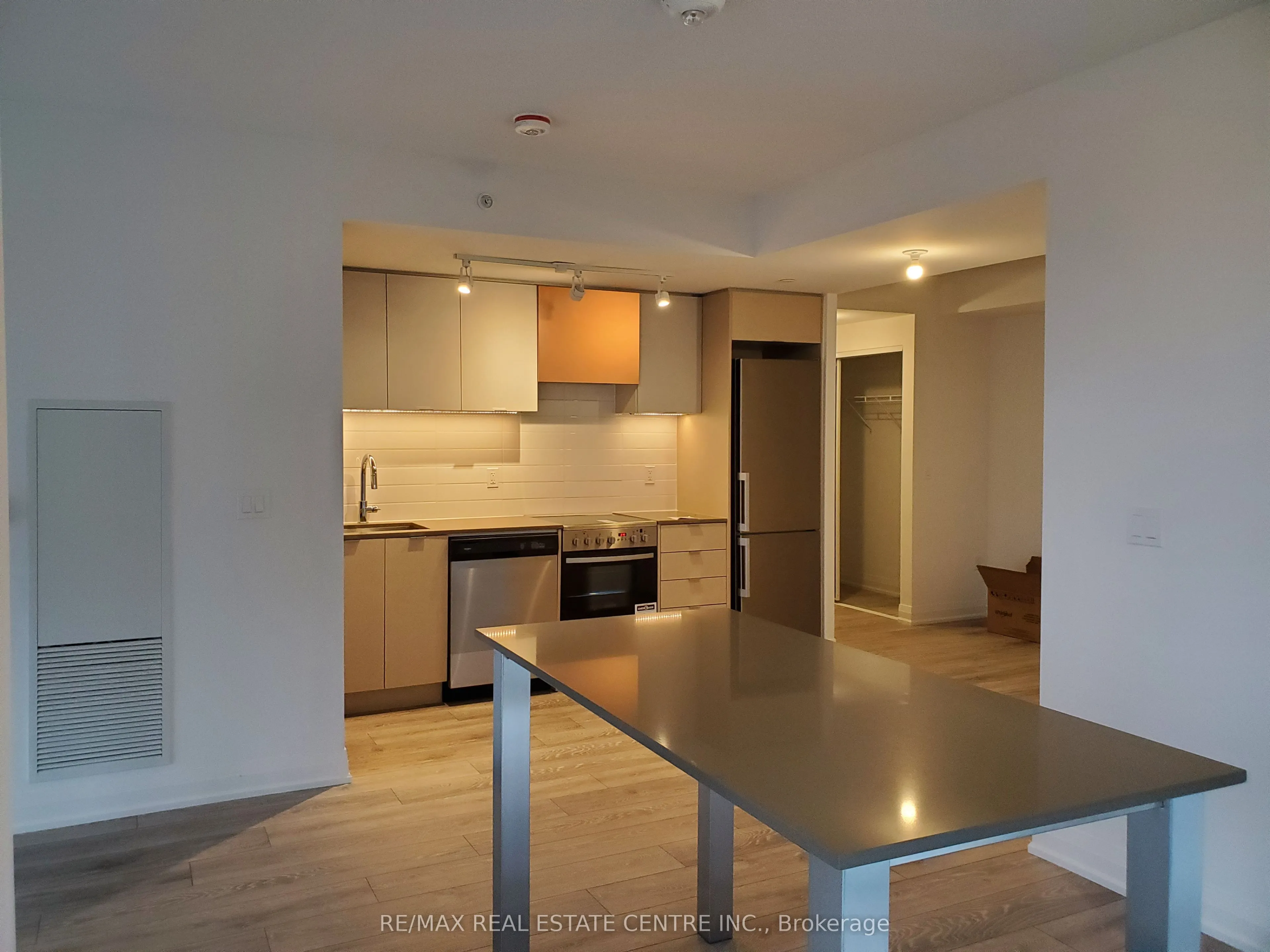 30 Gibbs Road, #1705