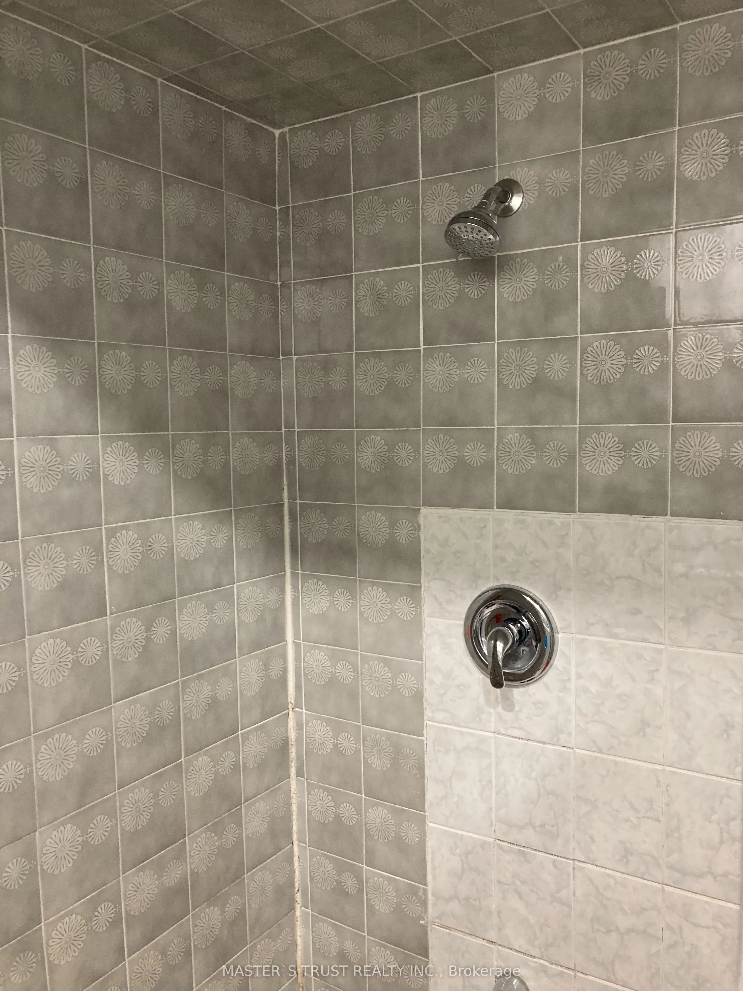 10 Eddystone Avenue #116