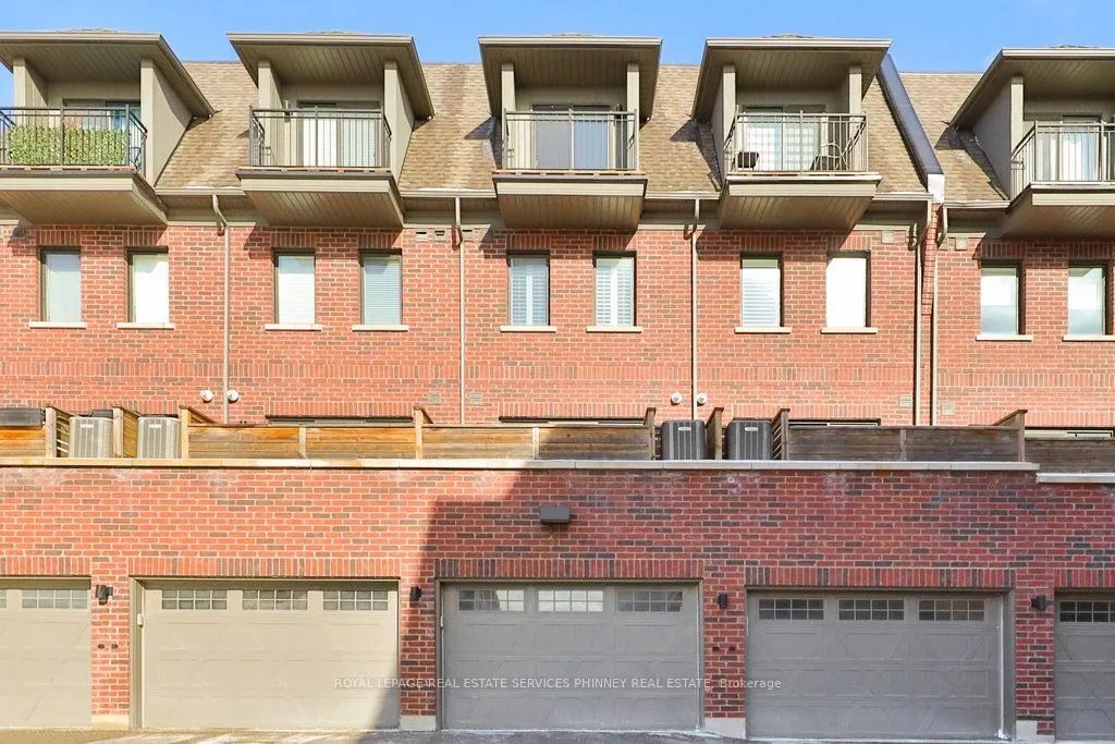 2160 Trafalgar Road W, #10