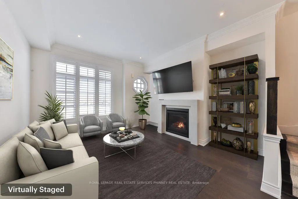 2160 Trafalgar Road W, #10