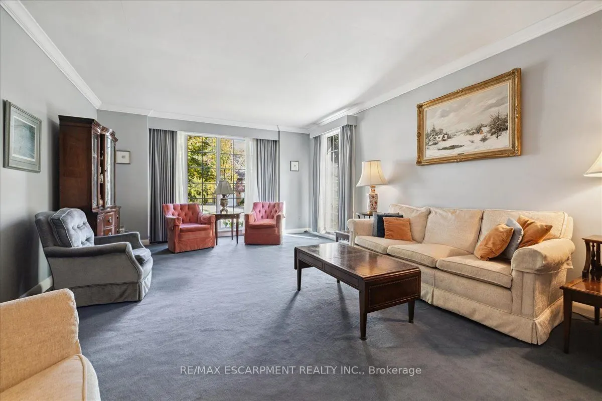 222 STRATHCONA Drive