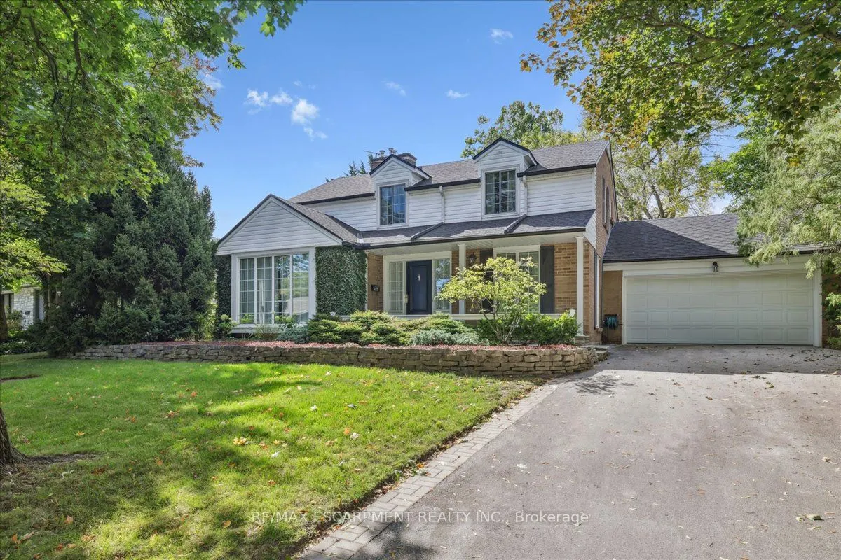 222 STRATHCONA Drive