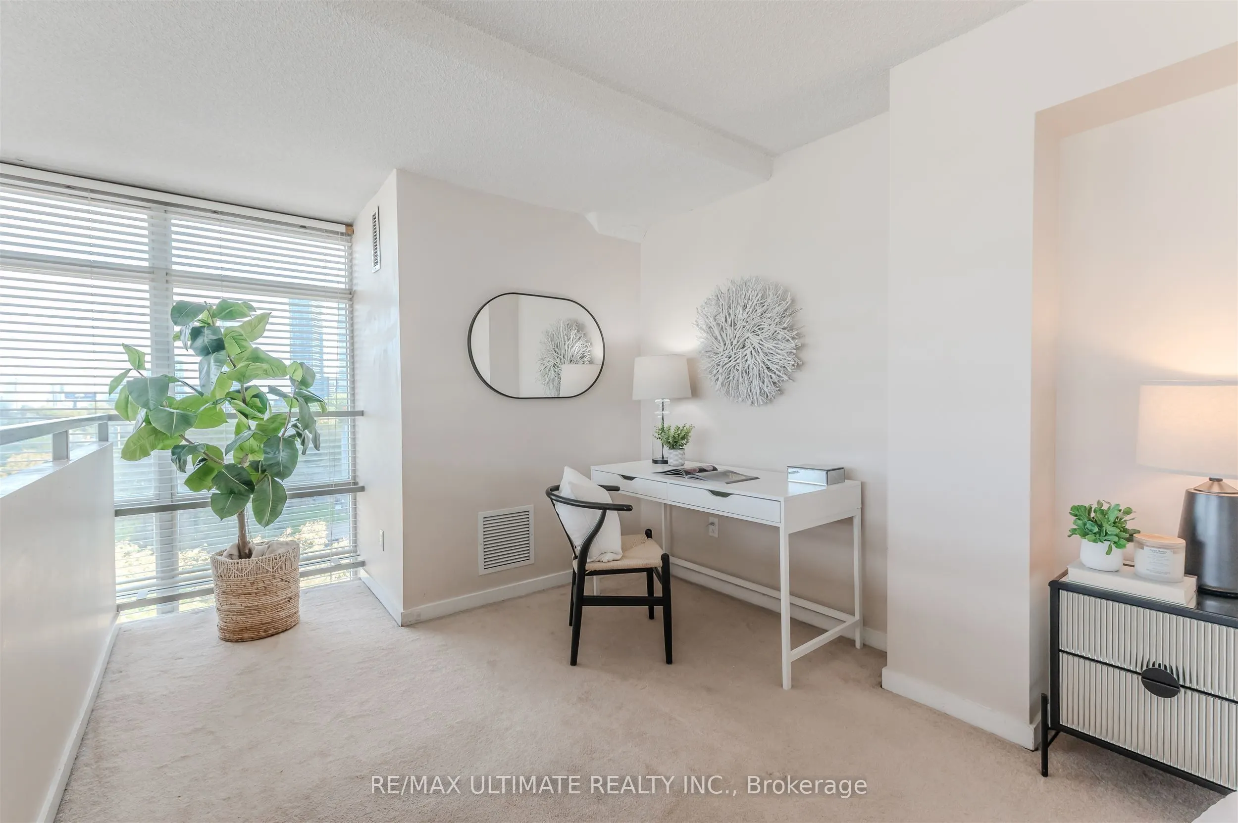 300 Manitoba Street, #301