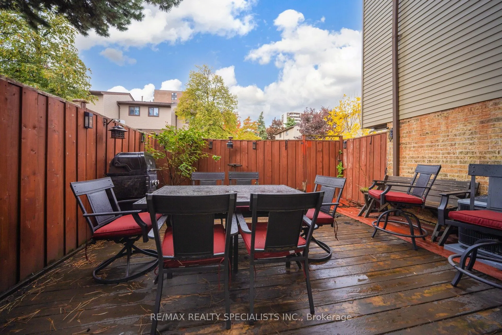 22 Carleton Place, #22