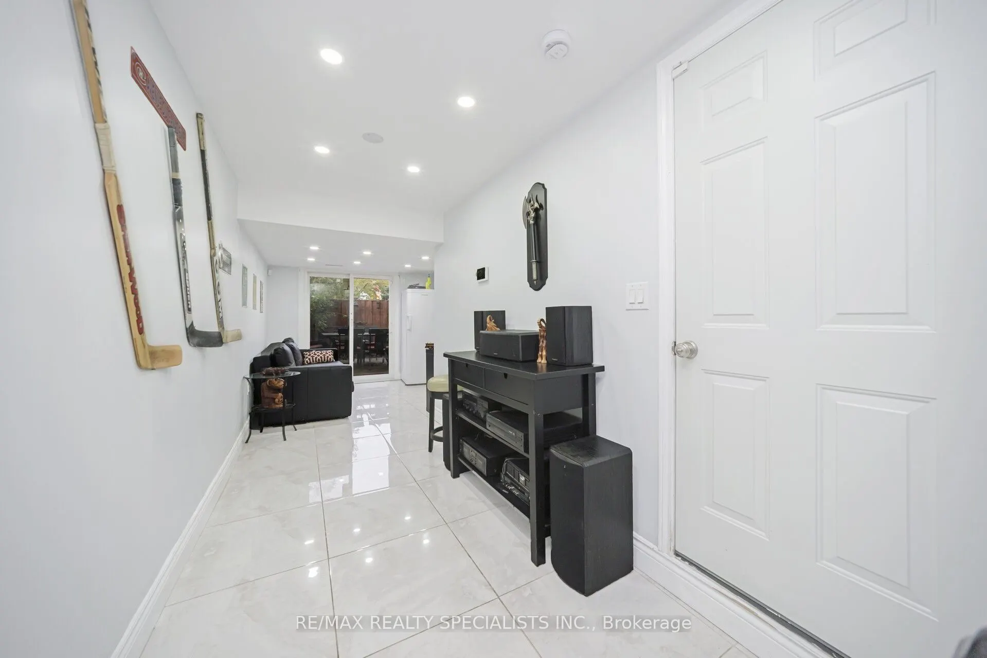 22 Carleton Place, #22