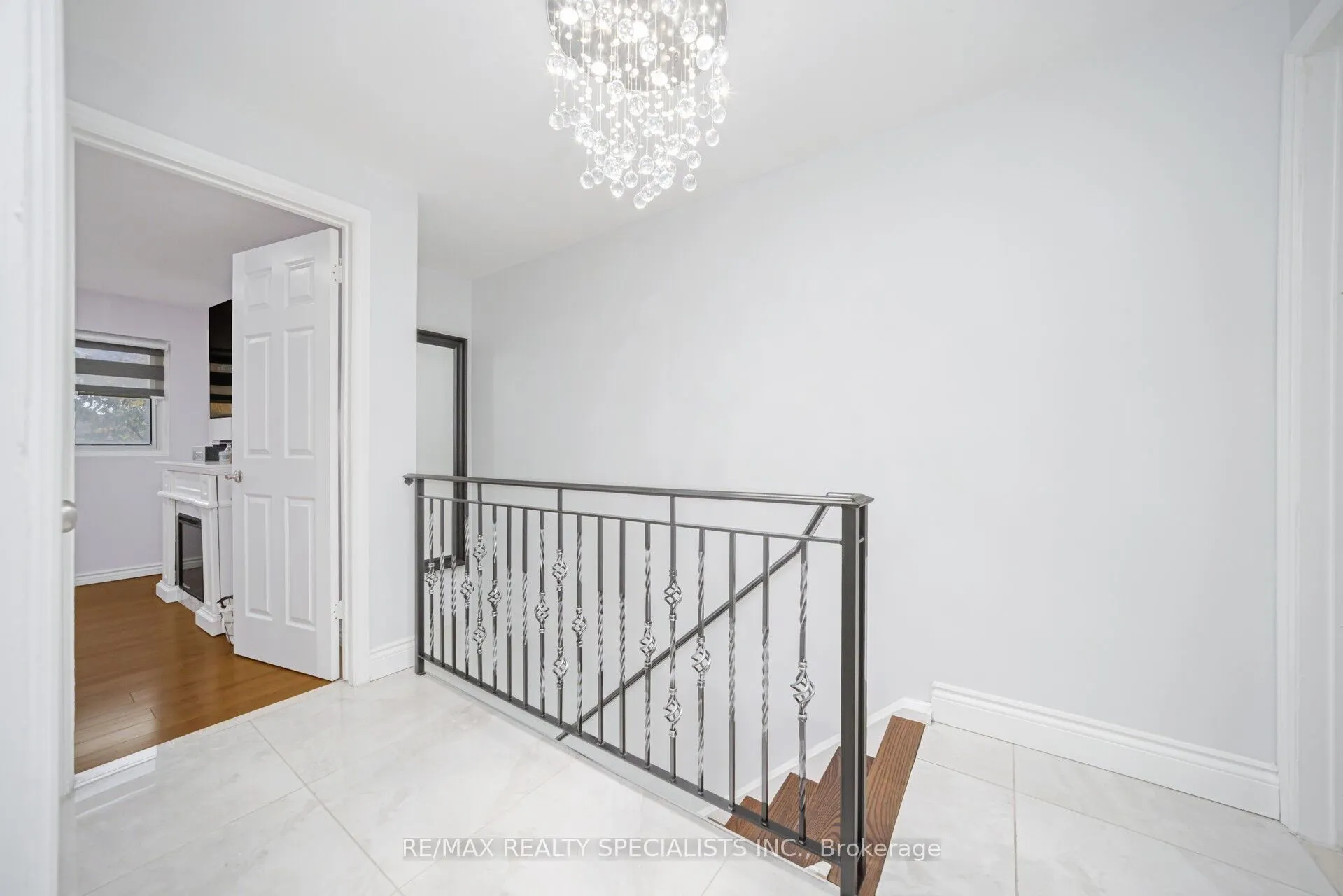 22 Carleton Place, #22