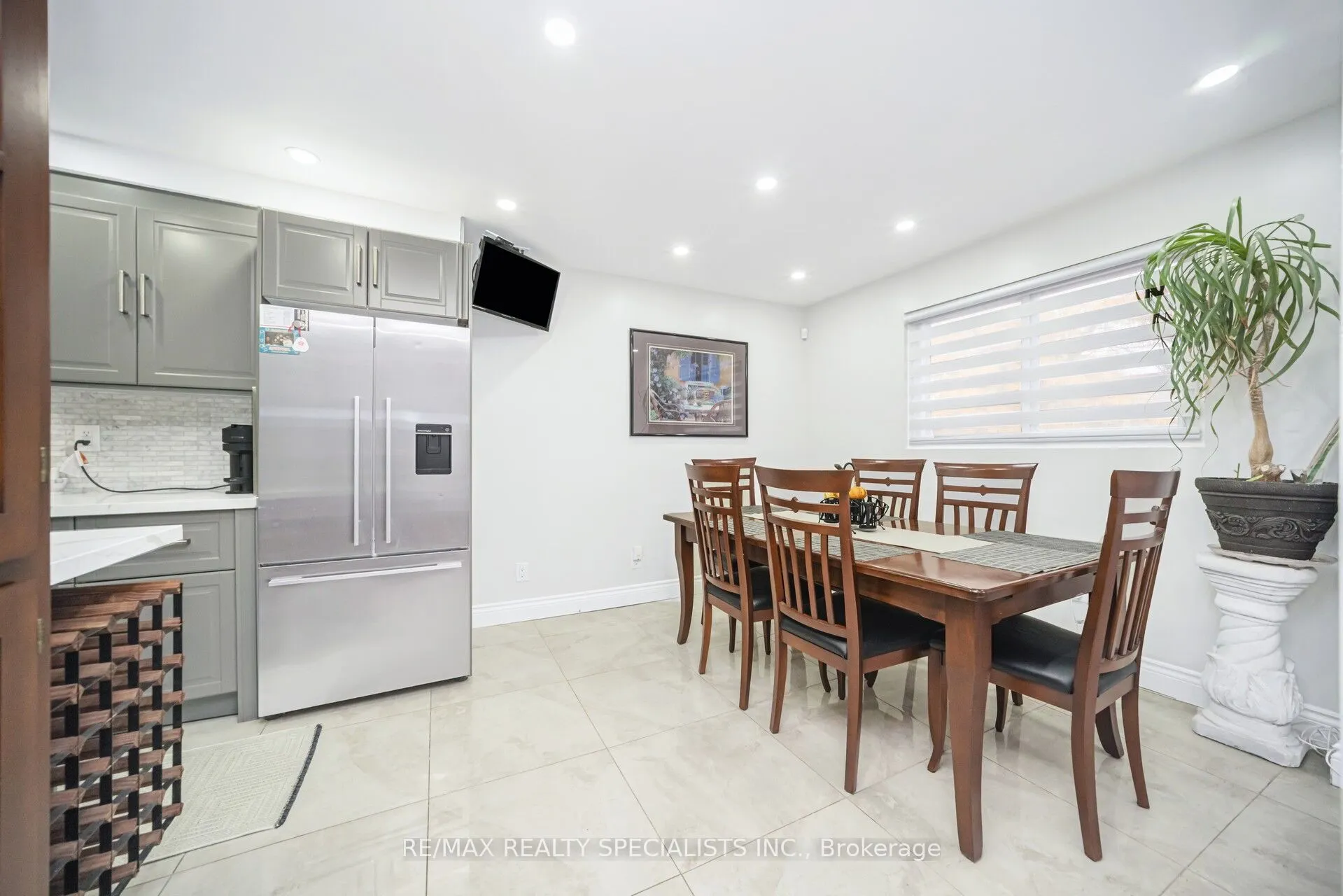 22 Carleton Place, #22