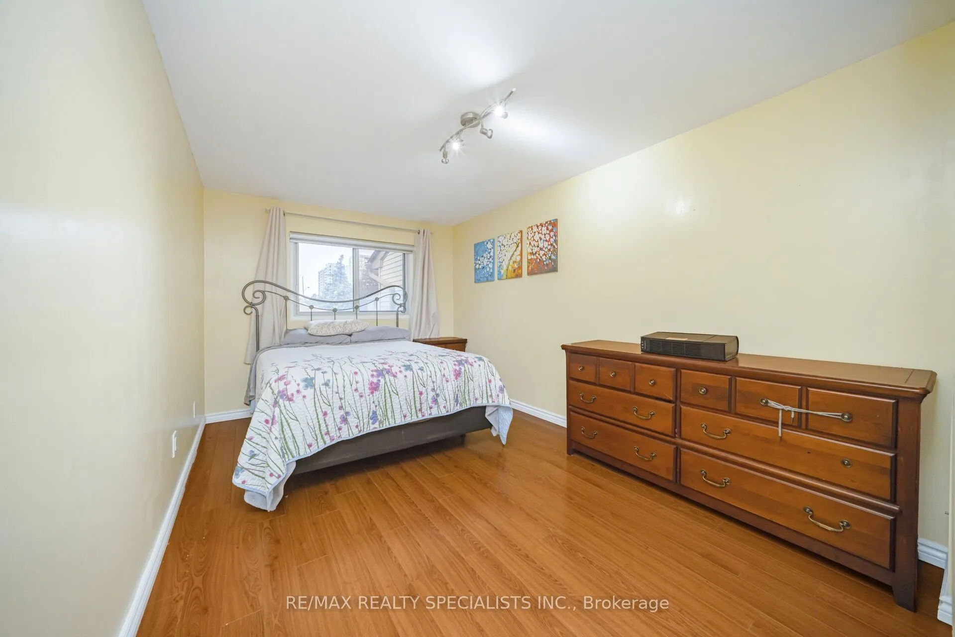 22 Carleton Place, #22