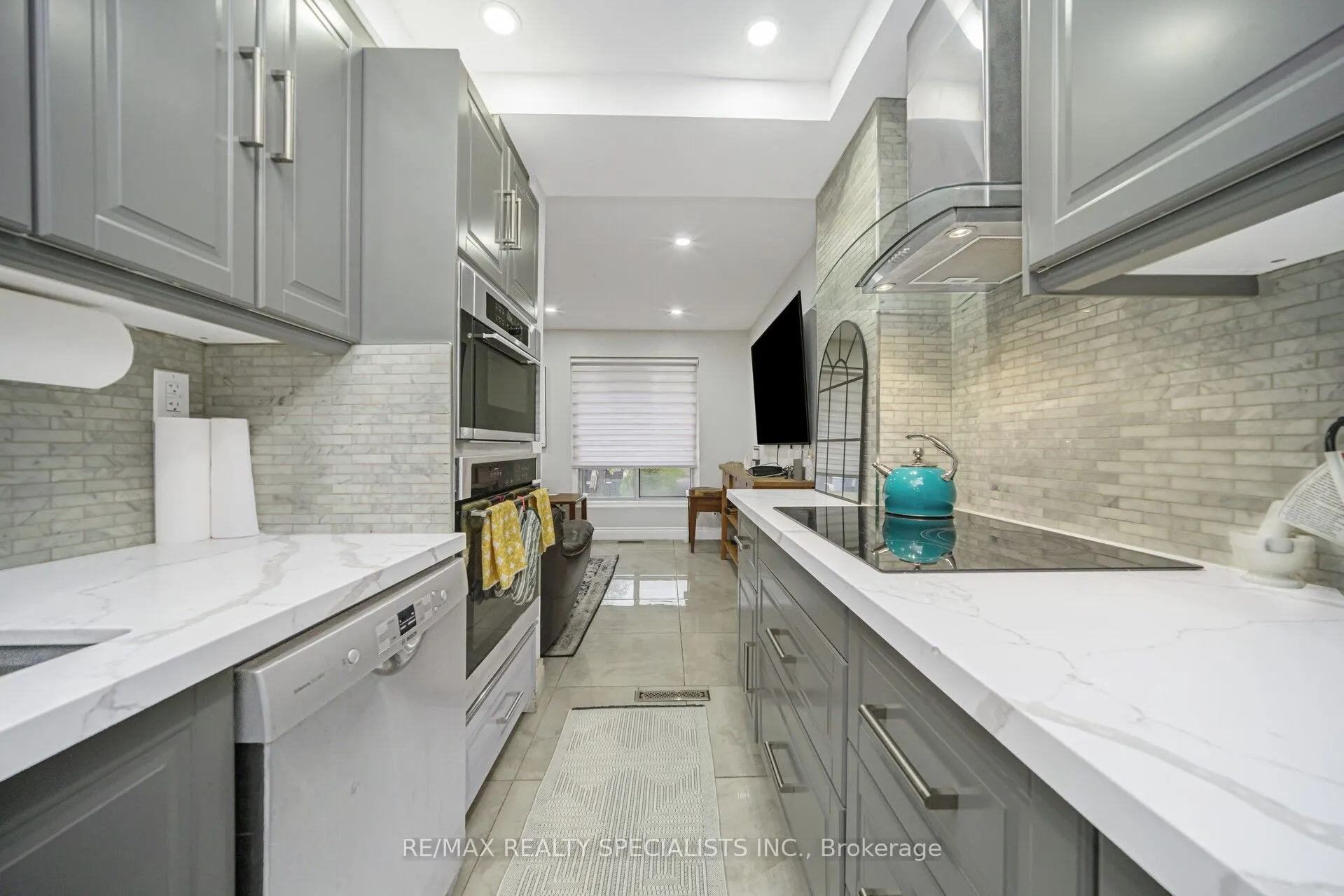 22 Carleton Place, #22