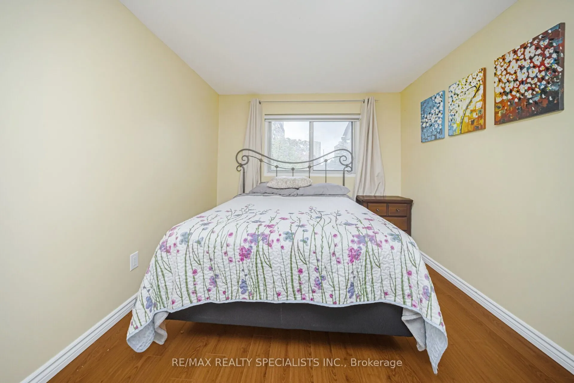 22 Carleton Place, #22