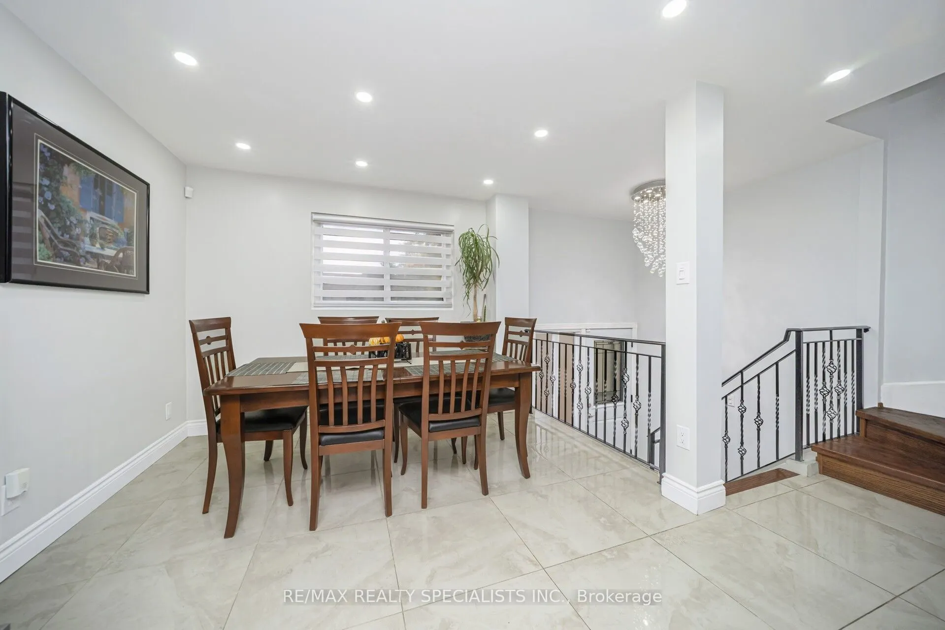 22 Carleton Place, #22