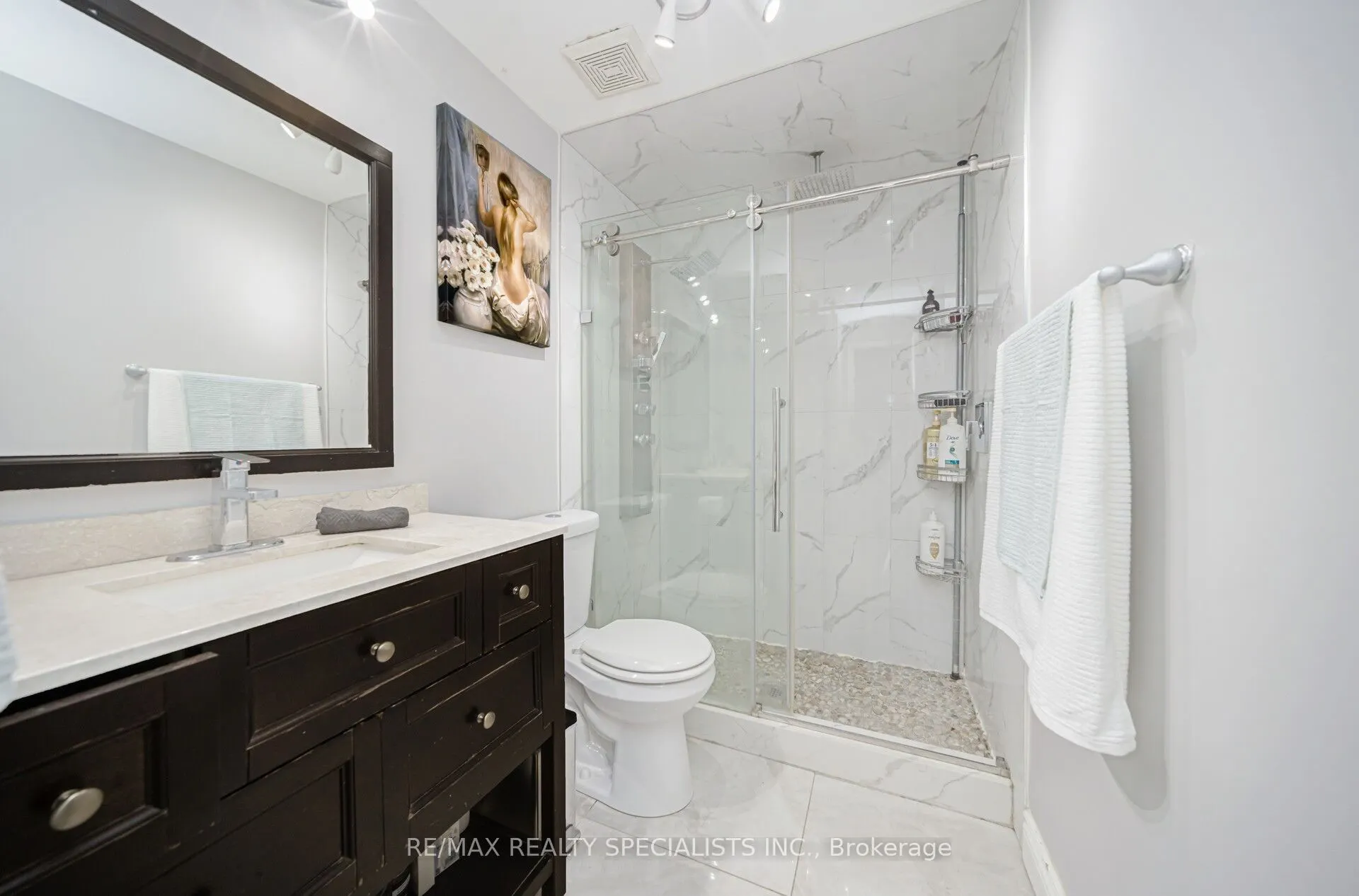 22 Carleton Place, #22