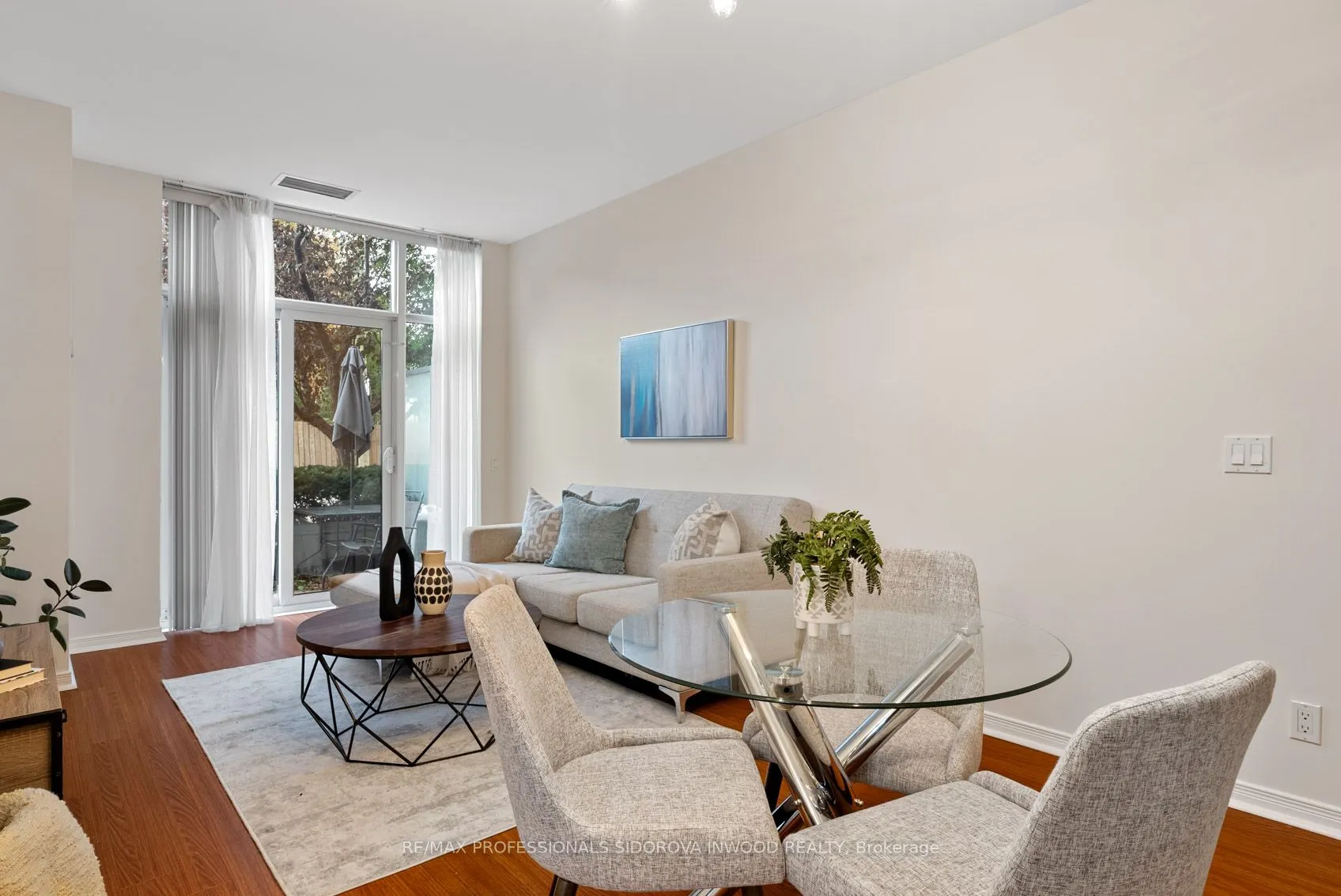 61 Heintzman Street, #107