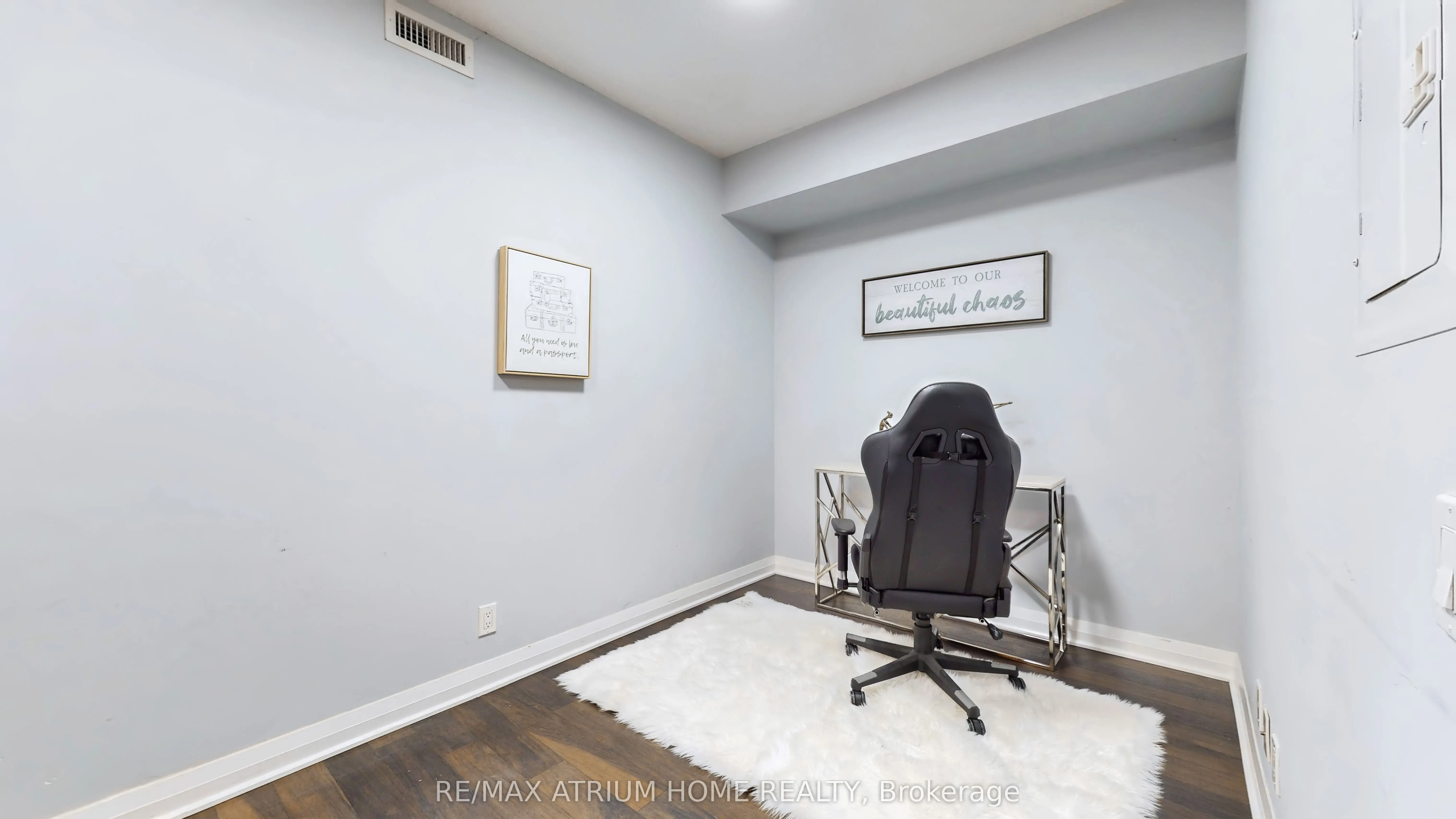 5 Valhalla Inn Road, #1803